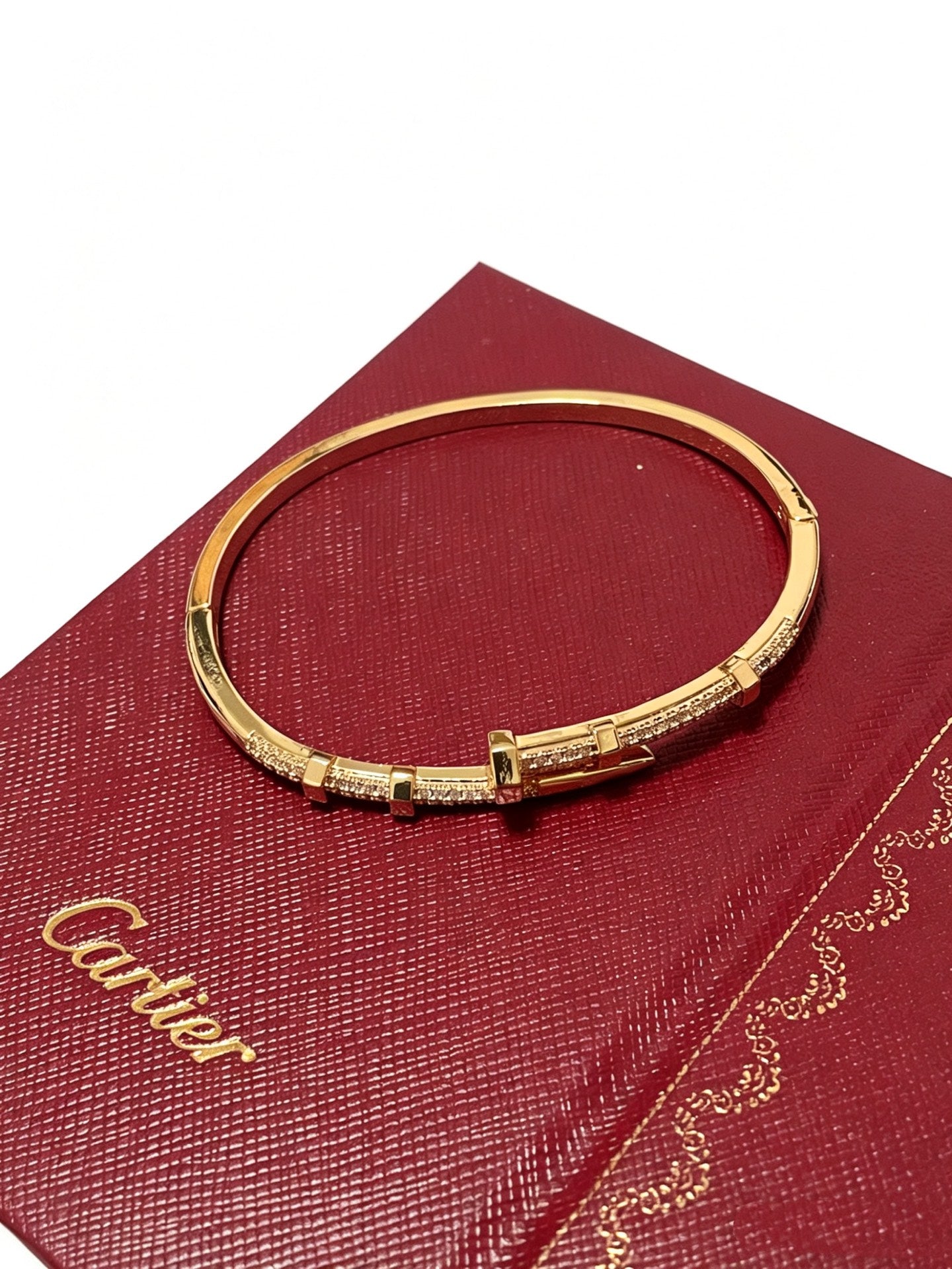 Sculptural Statement Bracelet in Gold-Tone – Design 116 side detail