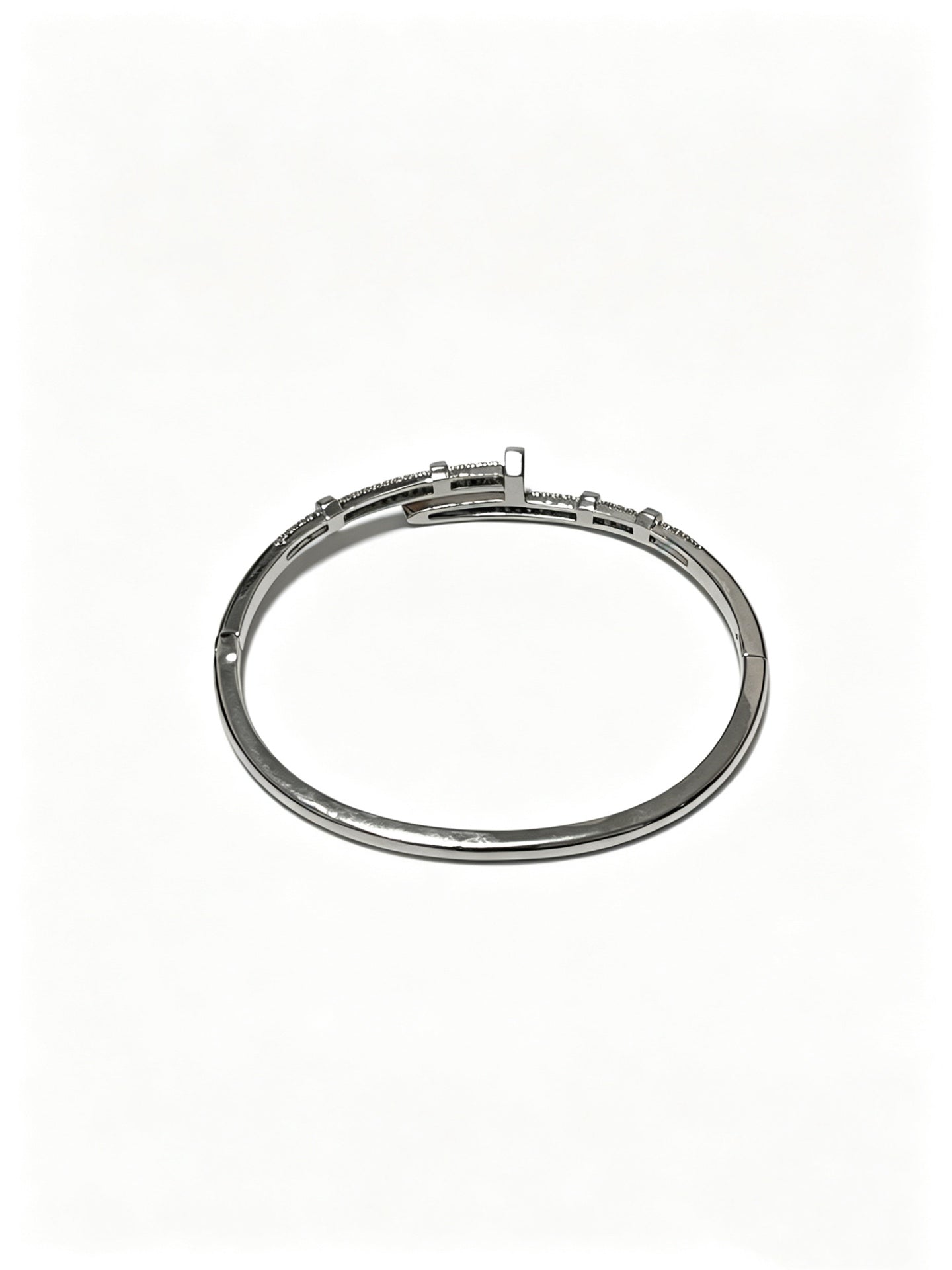 Sculptural Statement Bracelet in Gold-Tone – Design 114 front view