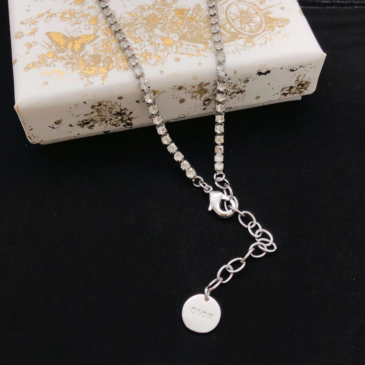 Star Motif Pendant Necklace in Polished Metal-Tone – Design 003 front view