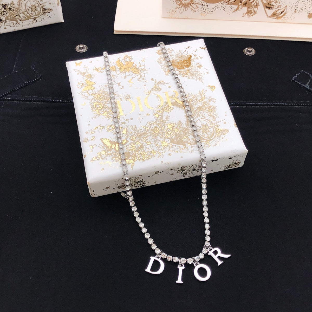 Star Motif Pendant Necklace in Polished Metal-Tone – Design 003 main product view