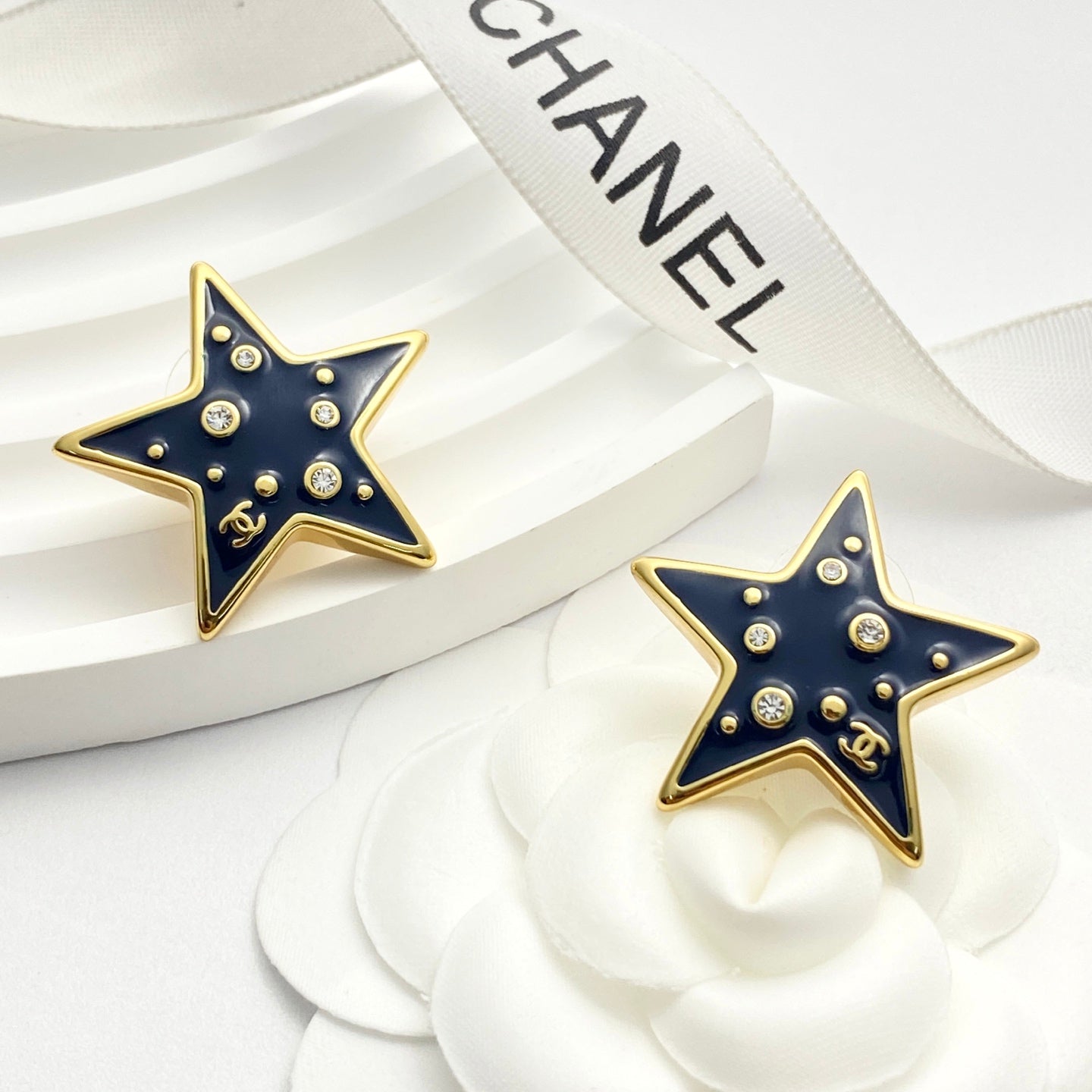 Double-C Emblem Crystal-Accent Stud Earrings – Star Detail – Design 003 detail view