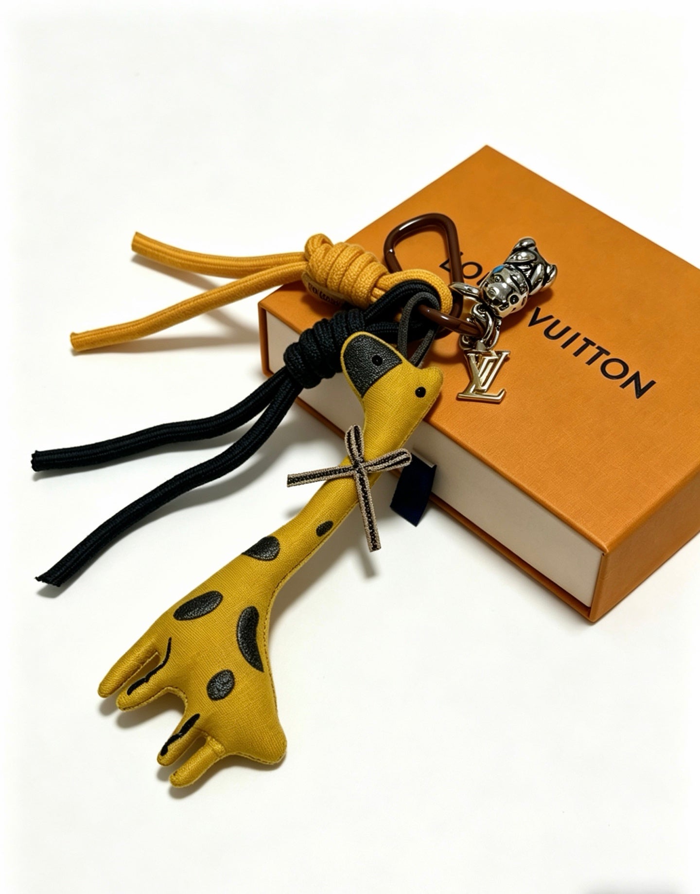 Bag Motif Keychain – Bag Detail – Design 064 side detail