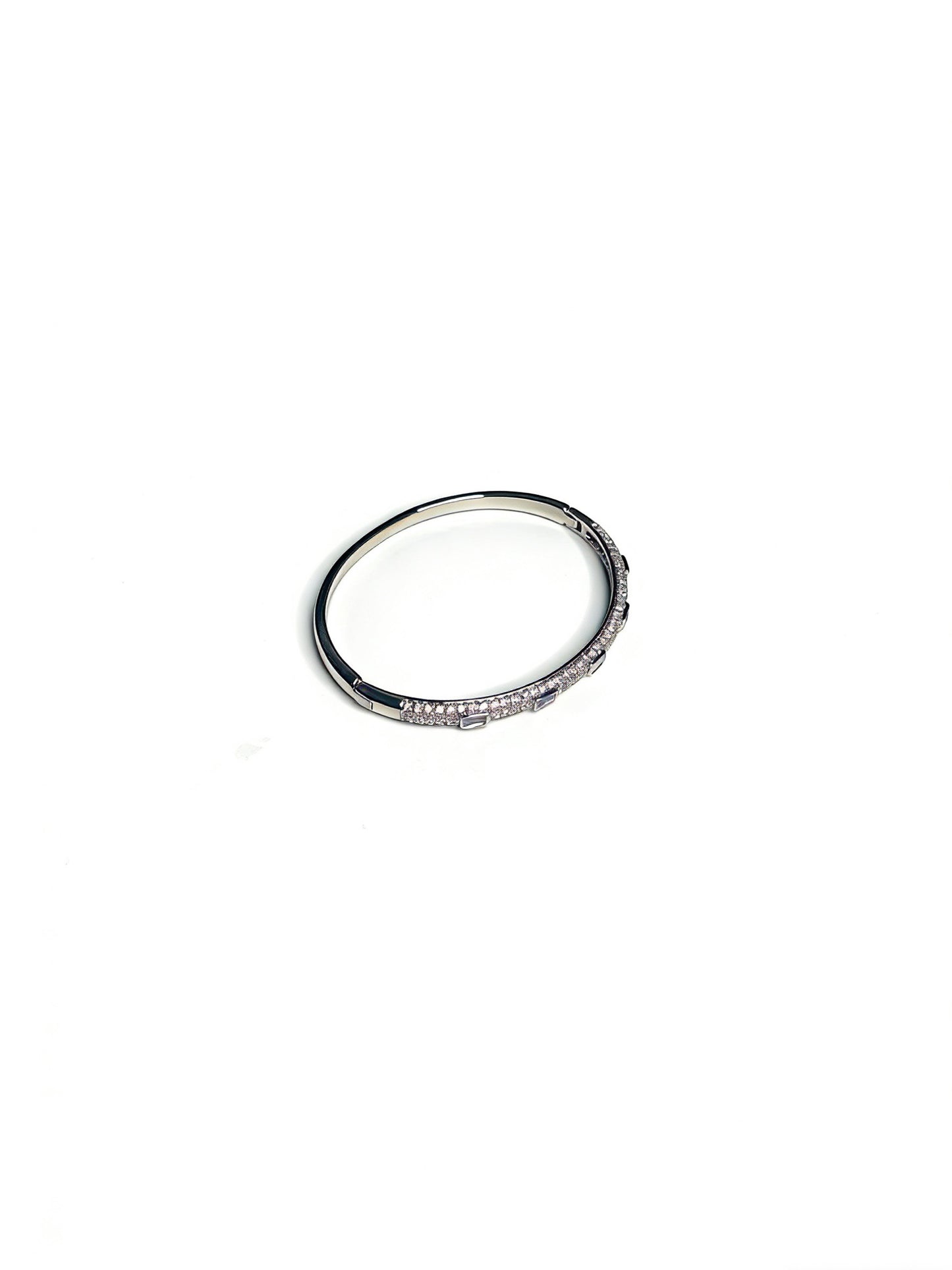 Sculptural Statement Bracelet in Gold-Tone – Design 136 detail view