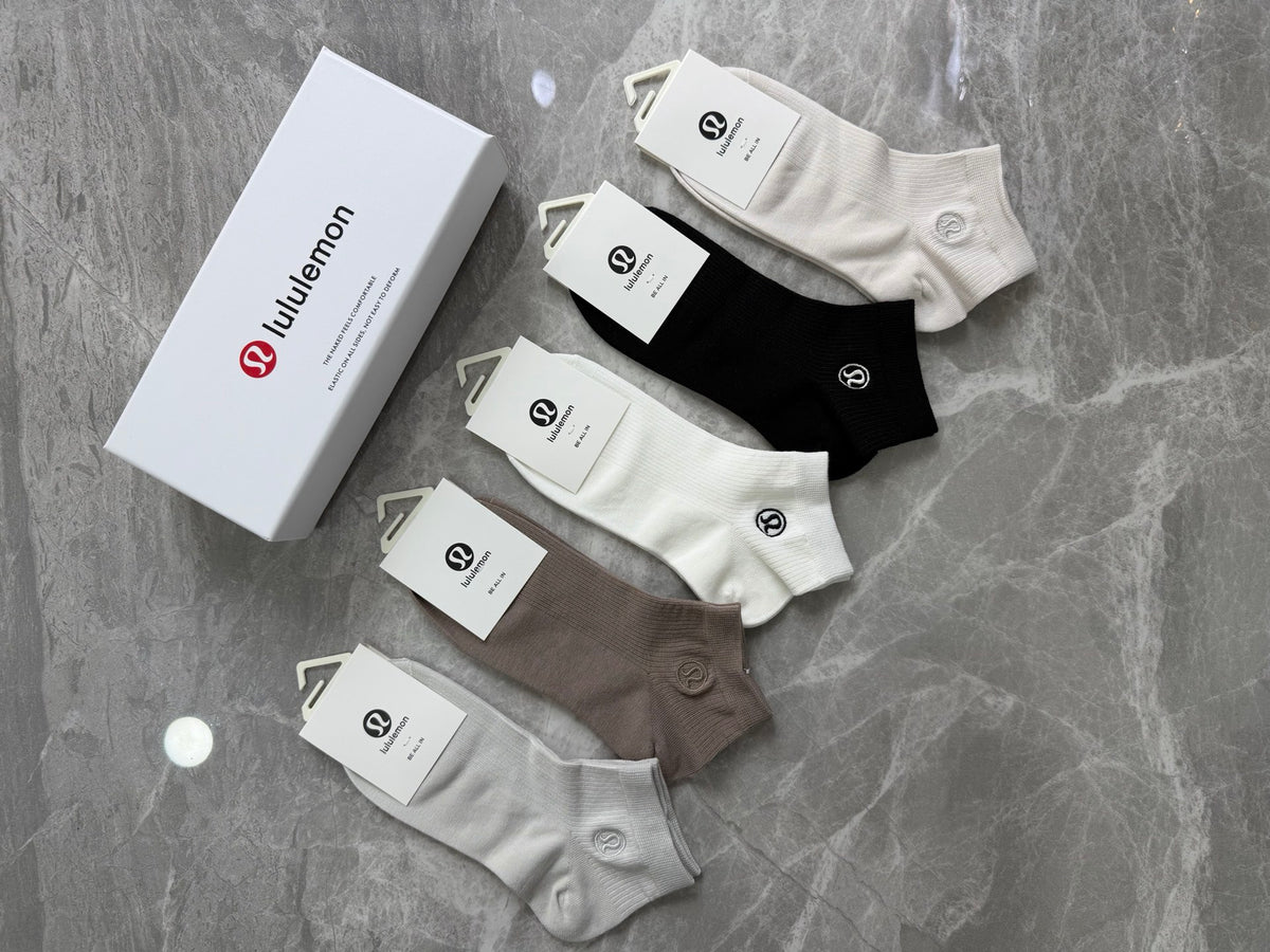 Lululemon Clean Logo Details Ankle Socks - 5-Pair Set