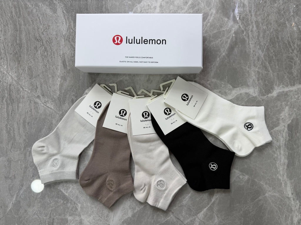 Lululemon Clean Logo Details Ankle Socks - 5-Pair Set