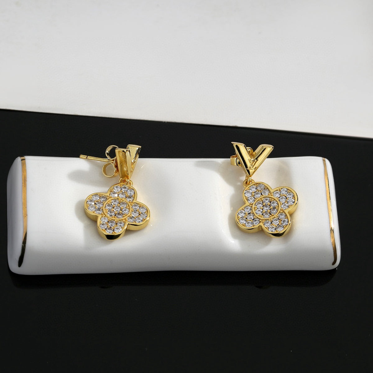 Geometric Emblem Stud Earrings in Polished Metal-Tone – Design 033 close-up detail
