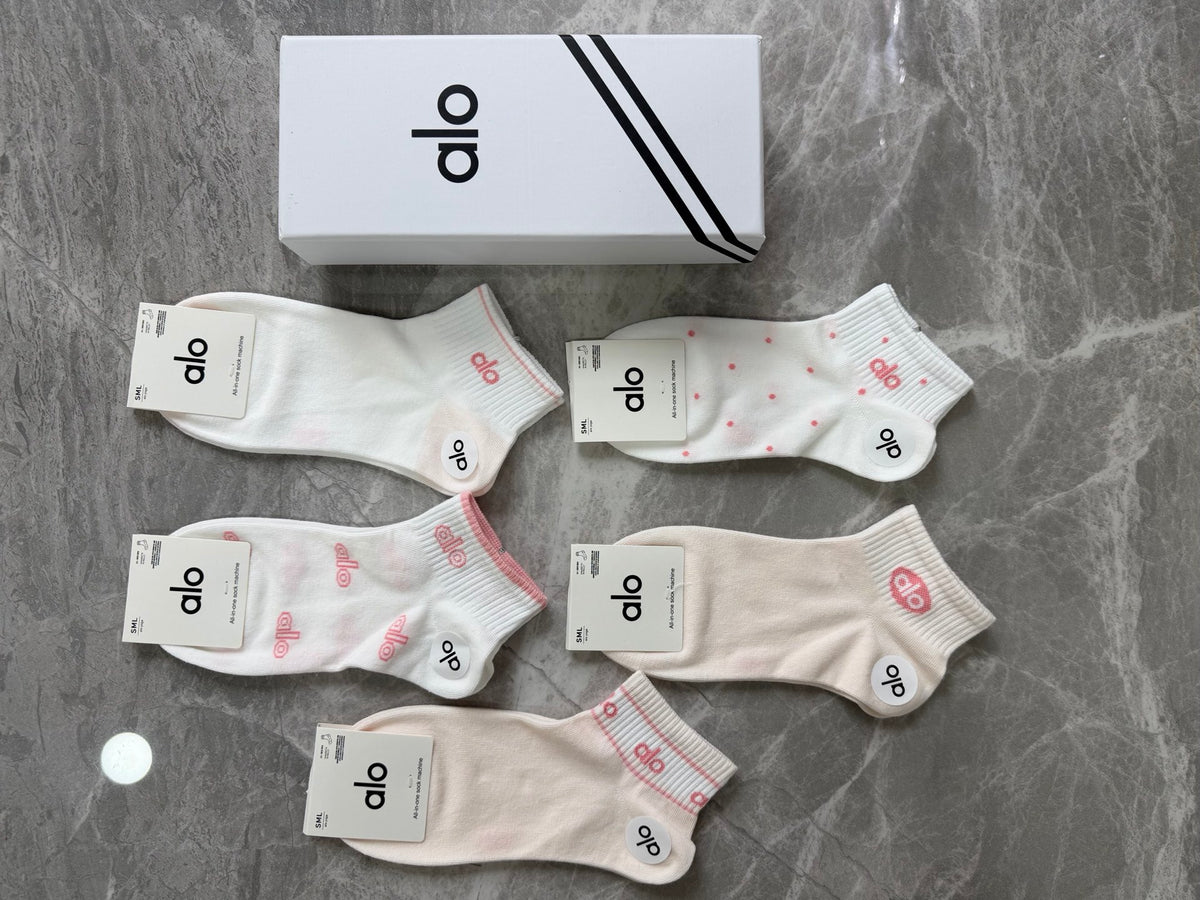 Alo Yoga Soft Pink Logo Details Ankle Socks - 5-Pair Set