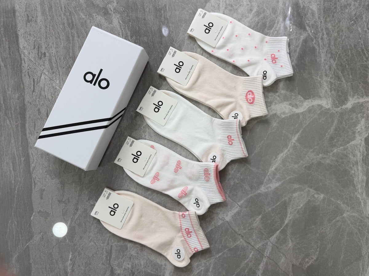 Alo Yoga Soft Pink Logo Details Ankle Socks - 5-Pair Set
