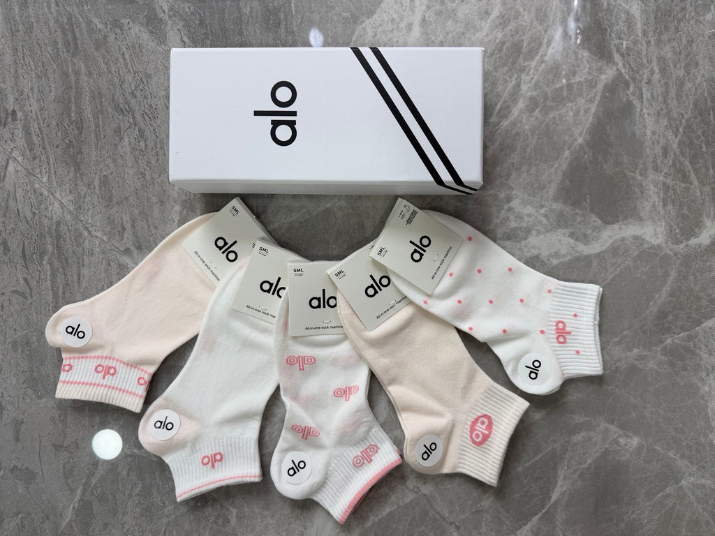 Alo Yoga Soft Pink Logo Details Ankle Socks - 5-Pair Set