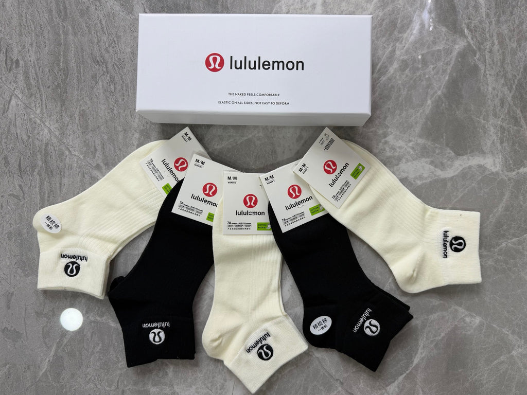 Lululemon Clean Logo Details Ankle Socks - 5-Pair Set