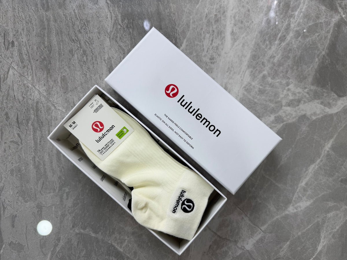 Lululemon Cotton Visible Branded Cuff Or Emblem Details No-Show Socks - 5-Pair Set