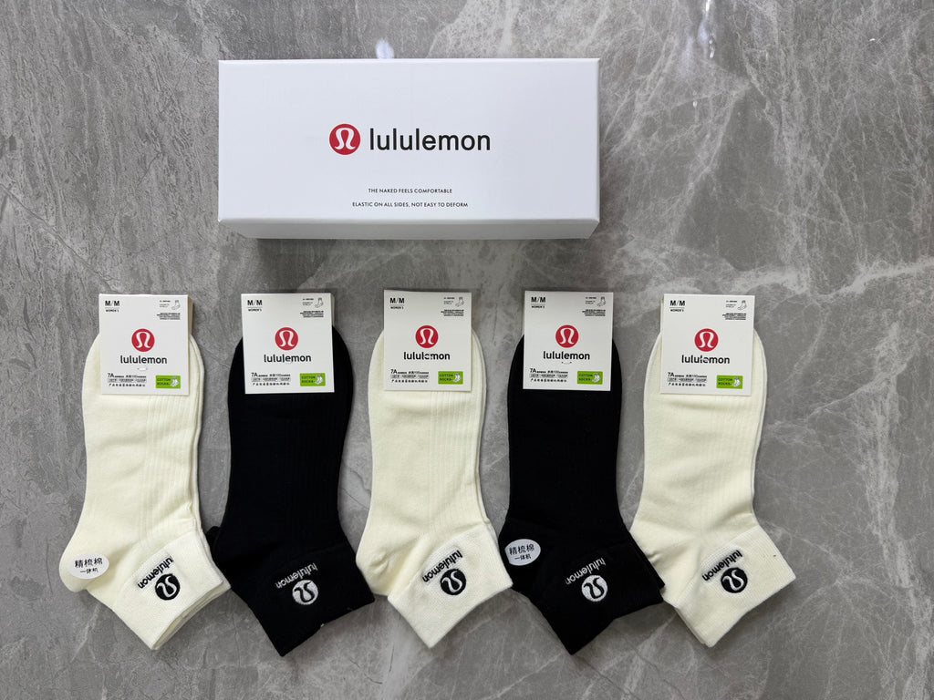 Lululemon Cotton Visible Branded Cuff Or Emblem Details No-Show Socks - 5-Pair Set