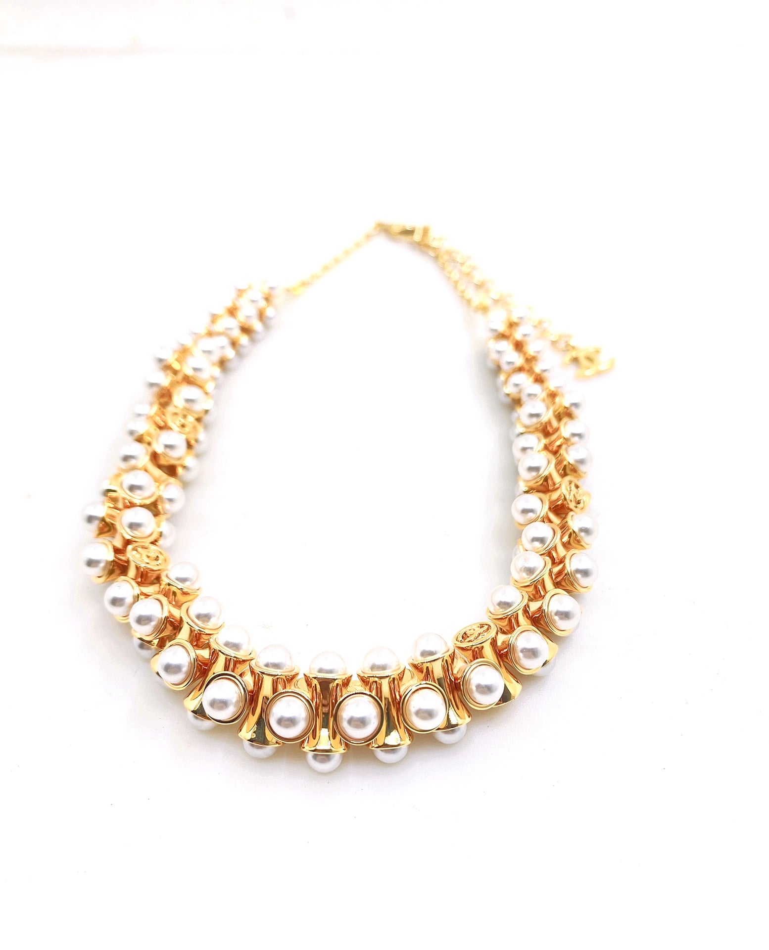 Pearl Pearl-Detail Pendant Necklace – Pearl Detail – Design 002 main product view