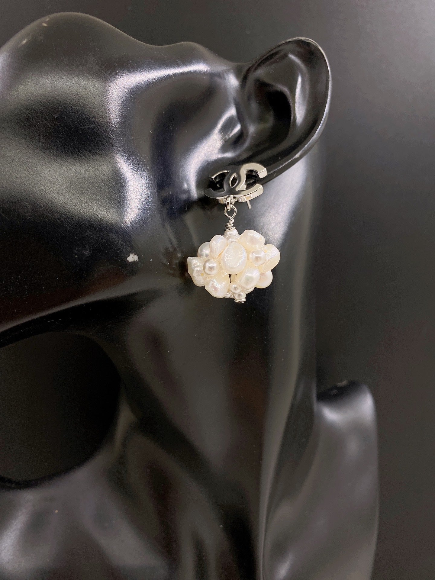 Pearl Pearl-Detail Statement Earrings – Pearl Detail front product view