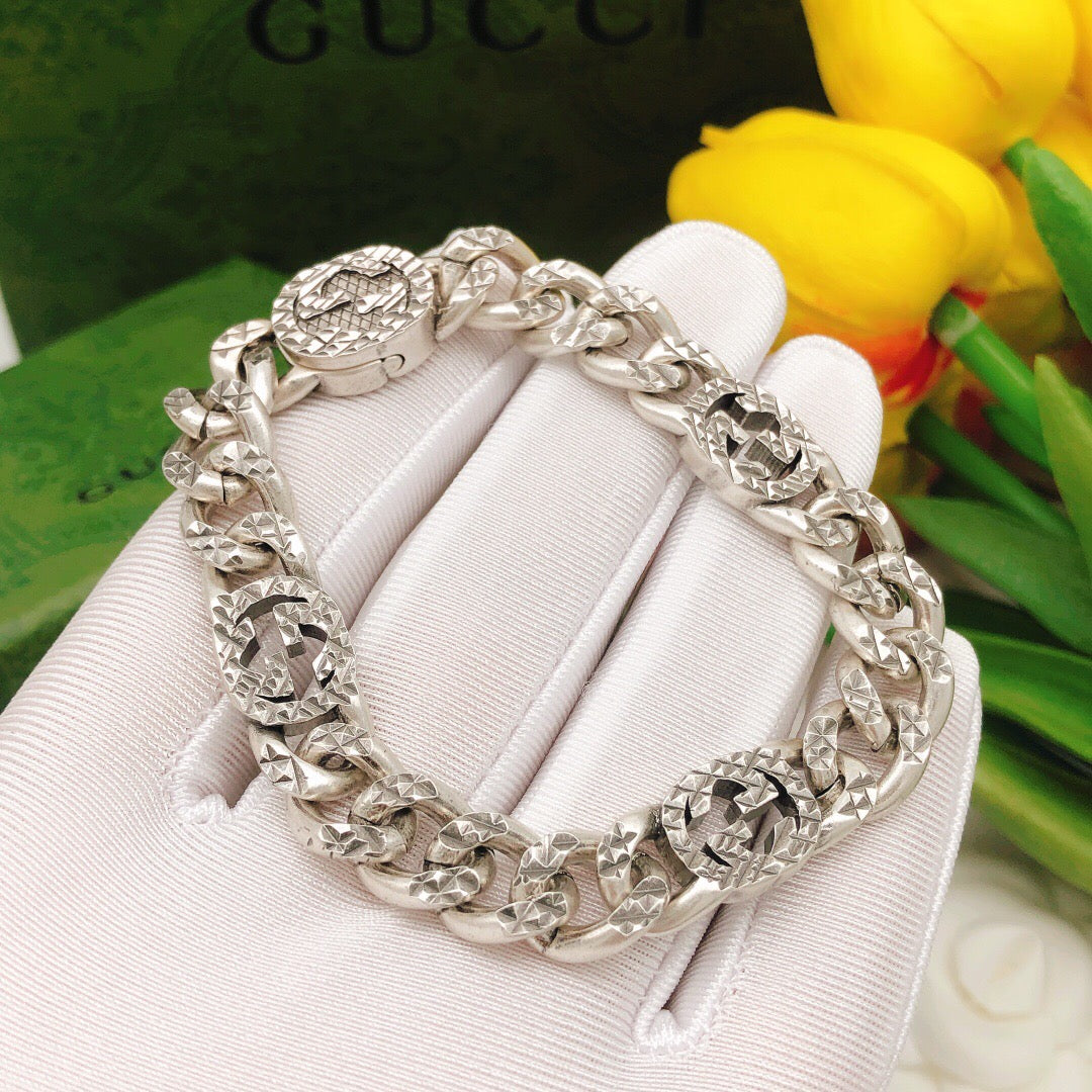 Geometric Emblem Bracelet in Silver-Tone – Design 002 side detail