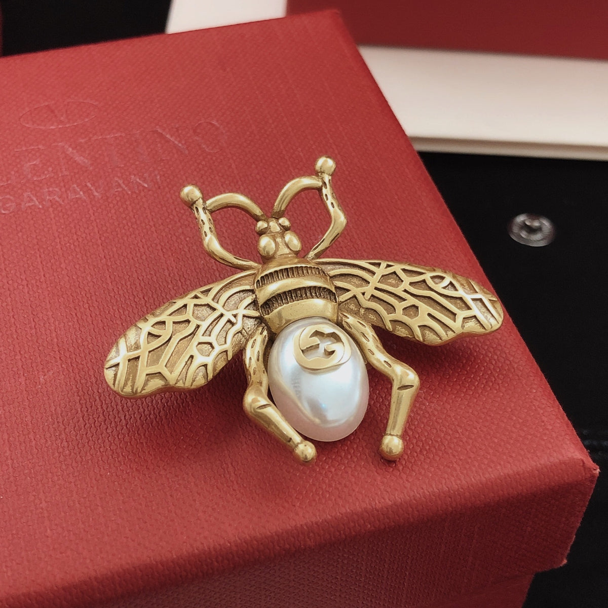 Bee Brooch in Gold-Tone side detail