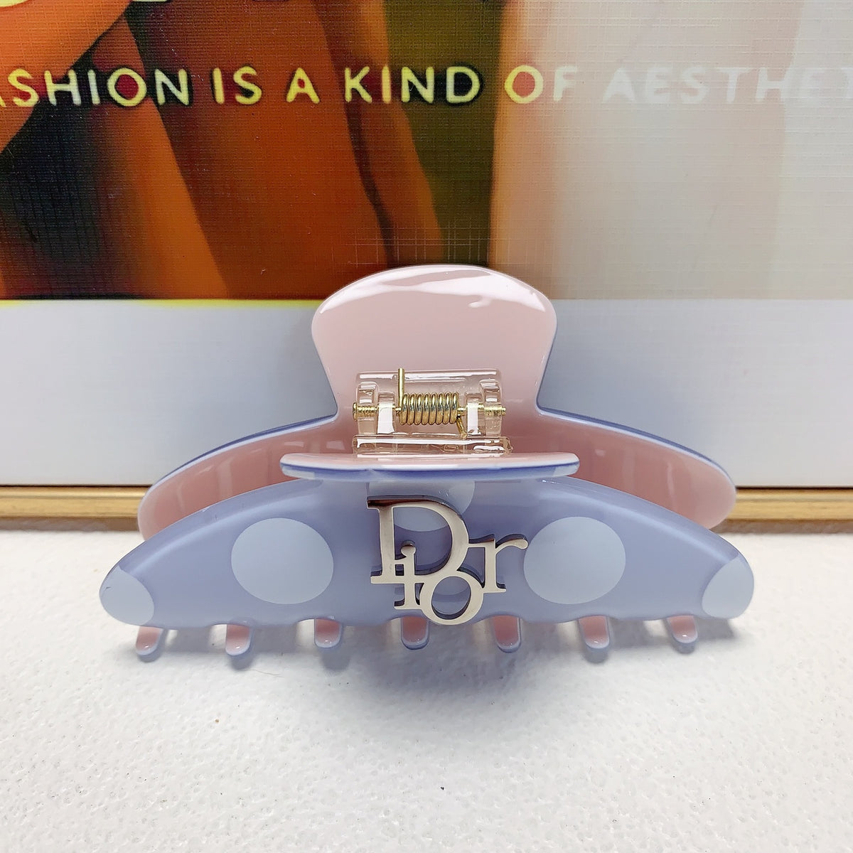 Sculptural Jewelry Accessory in Polished Metal-Tone – Design 007 front view