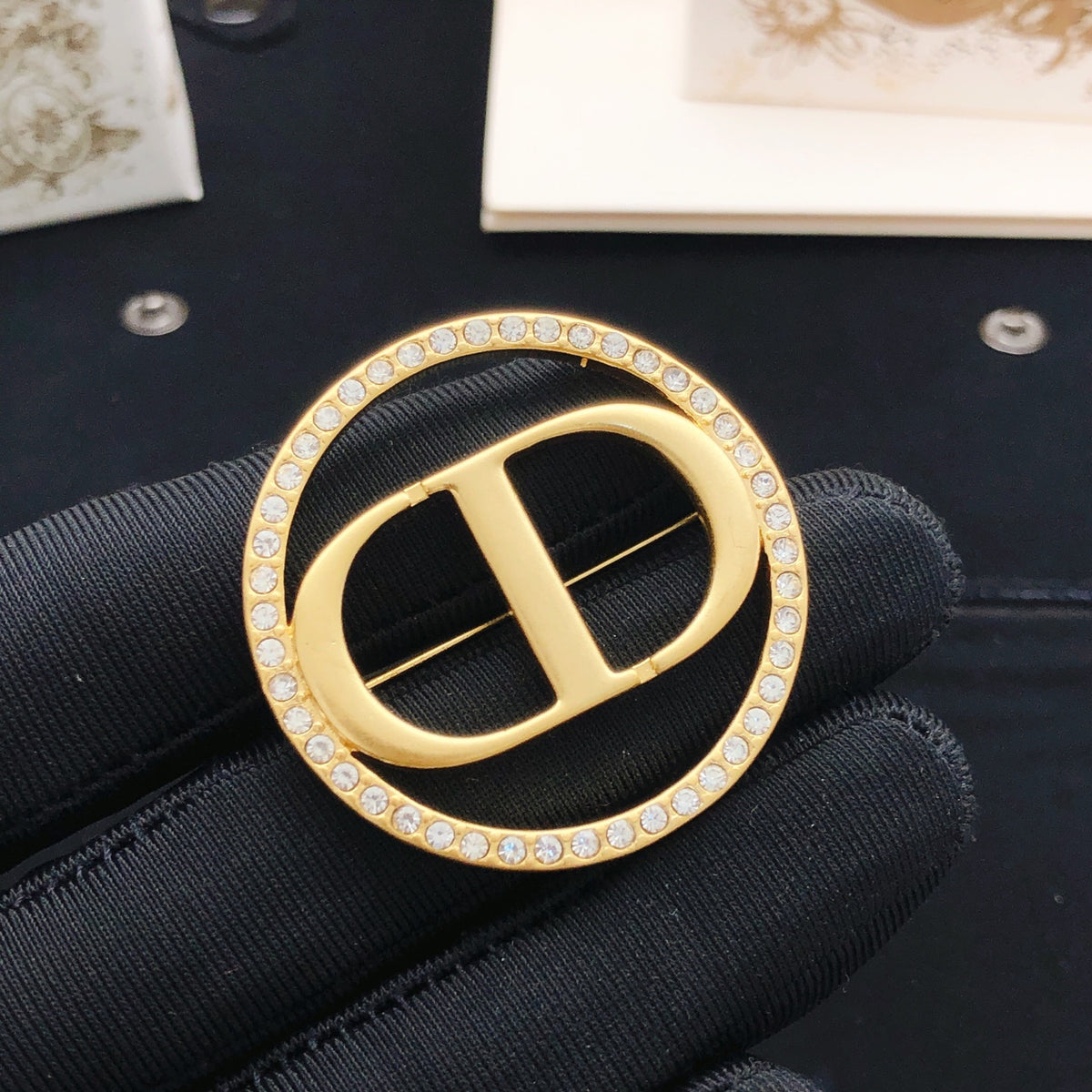 Sculptural Brooch Pin in Polished Metal-Tone – Design 025 main product view
