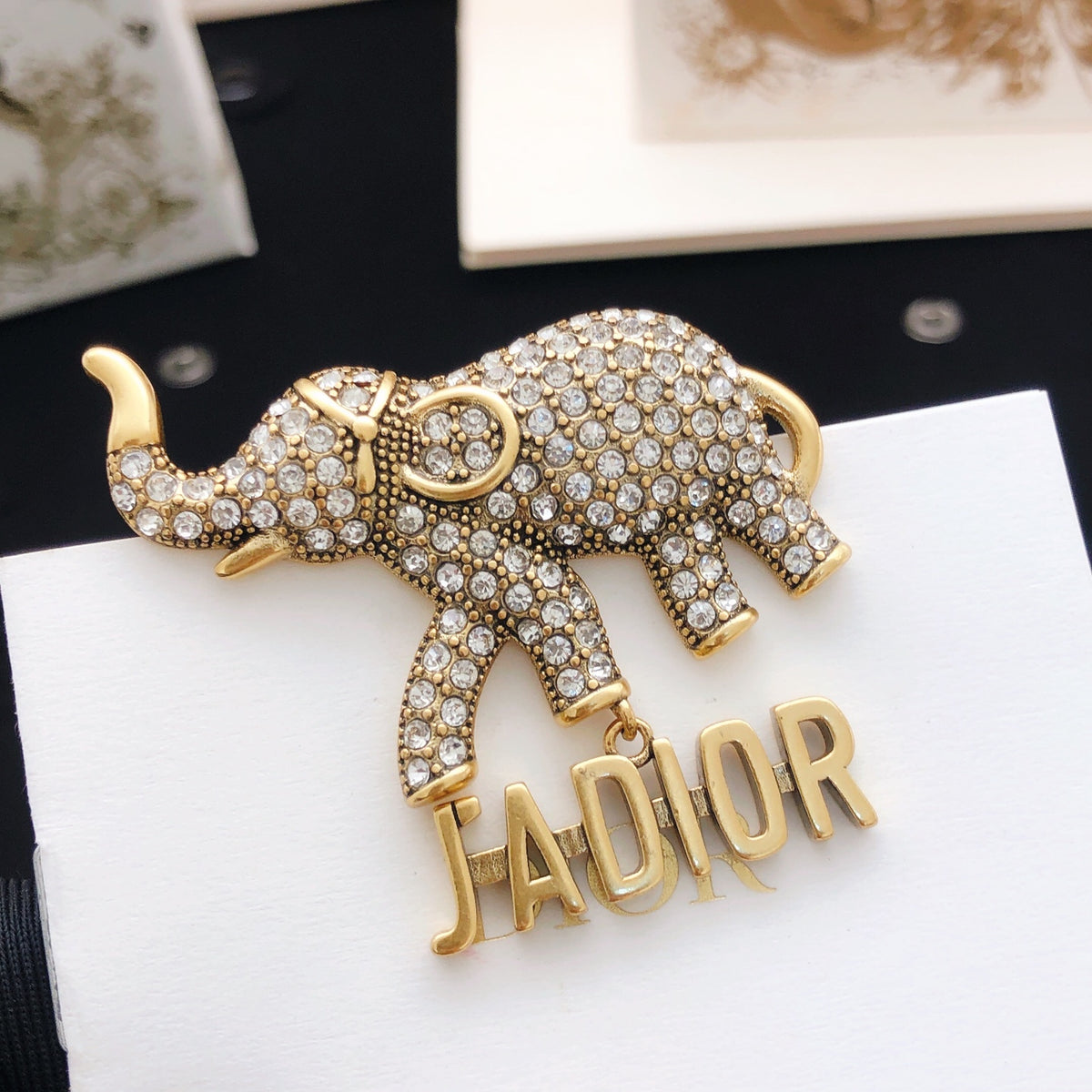 Sculptural Brooch Pin in Polished Metal-Tone – Design 002 front view