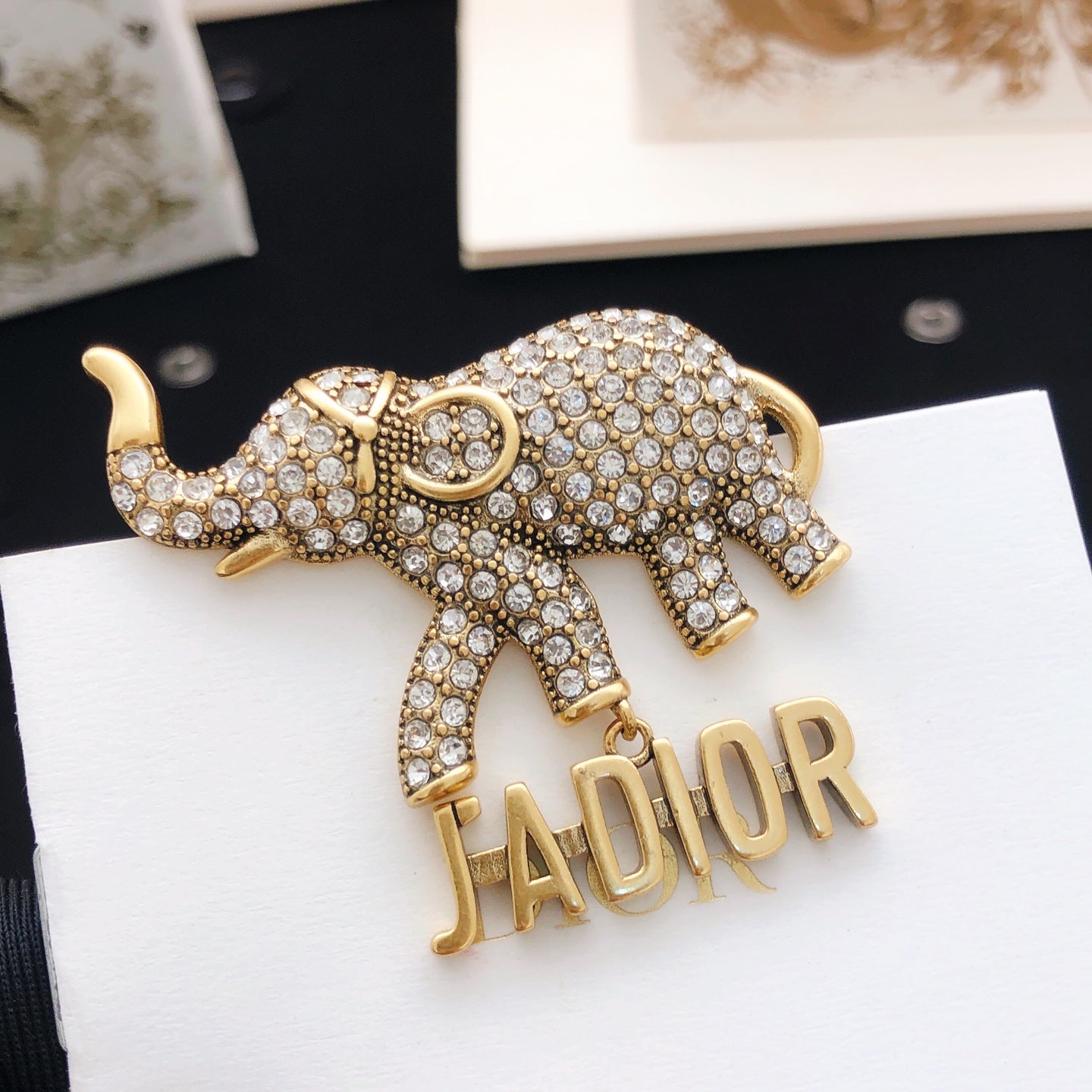 Sculptural Brooch Pin in Polished Metal-Tone – Design 021 front view