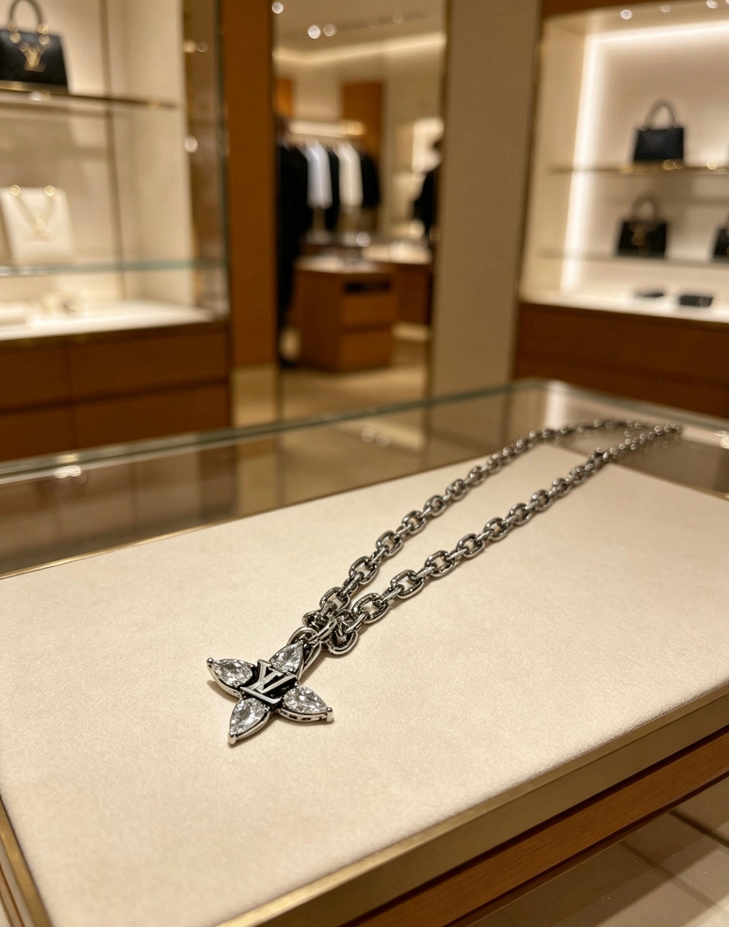Chain Pendant Necklace in Silver-Tone – Design 030 front product view