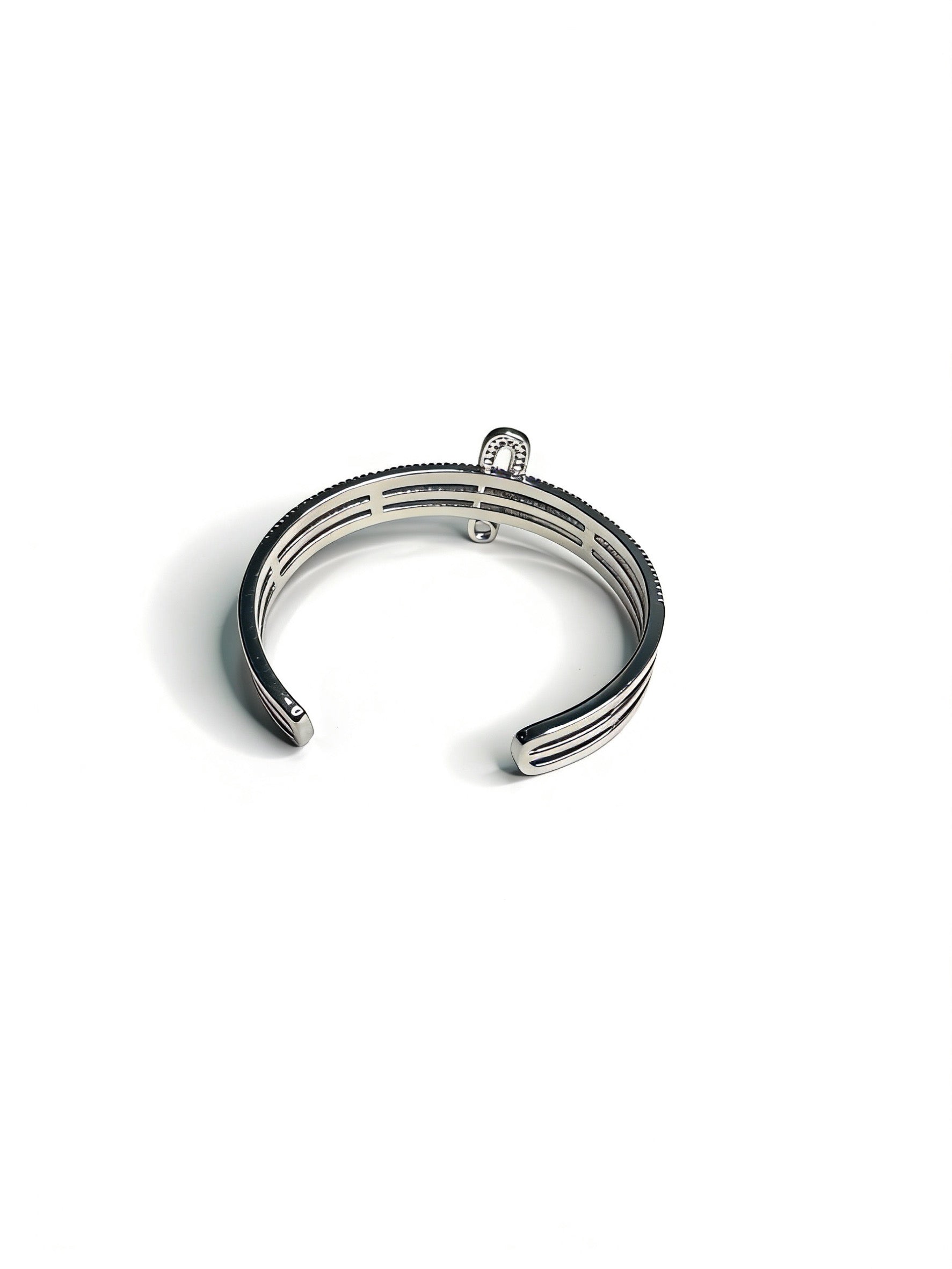 Sculptural Statement Bracelet in Gold-Tone – Design 130 front view