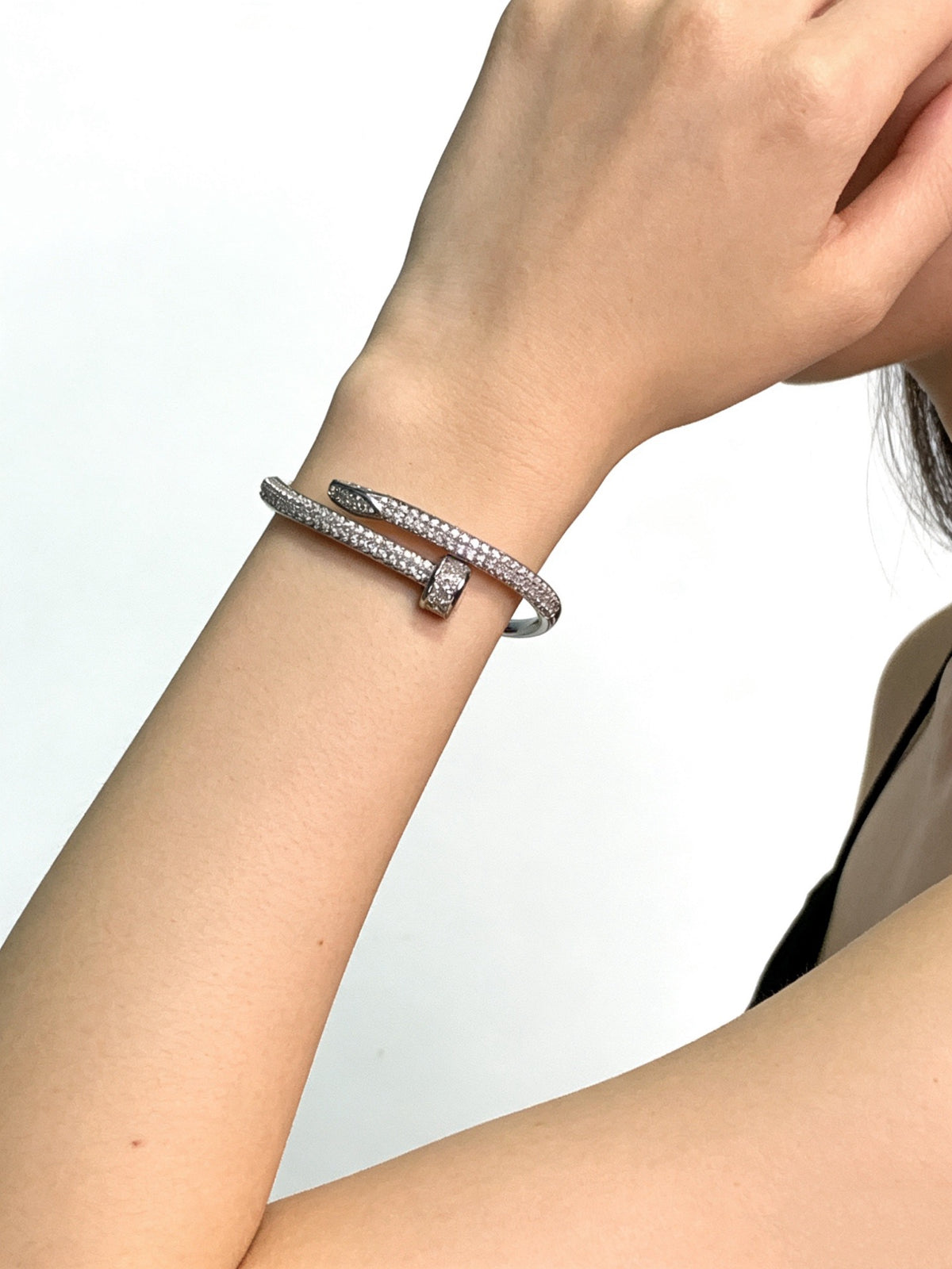 Sculptural Statement Bracelet in Gold-Tone – Design 128 side detail