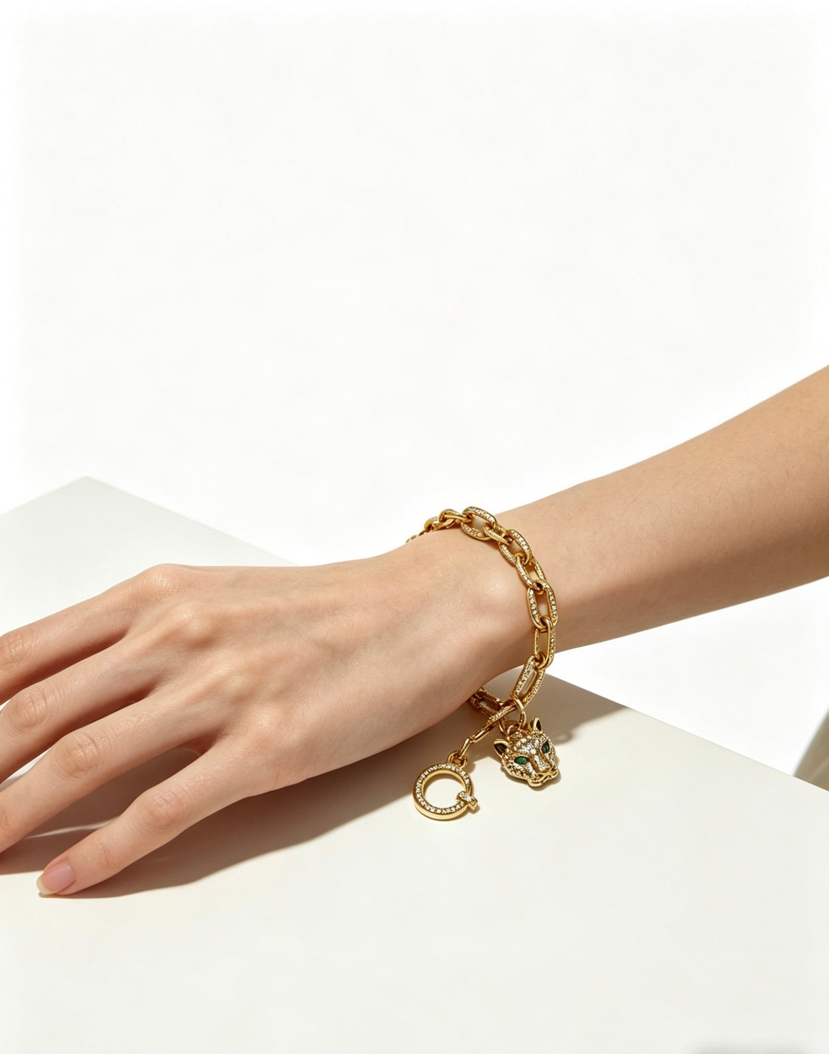 Sculptural Statement Bracelet in Gold-Tone – Design 127 close-up detail