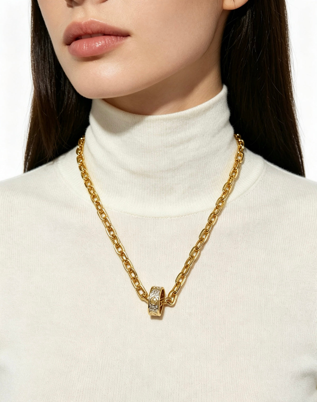 Sculptural Pendant Necklace in Gold-Tone – Design 06 side detail