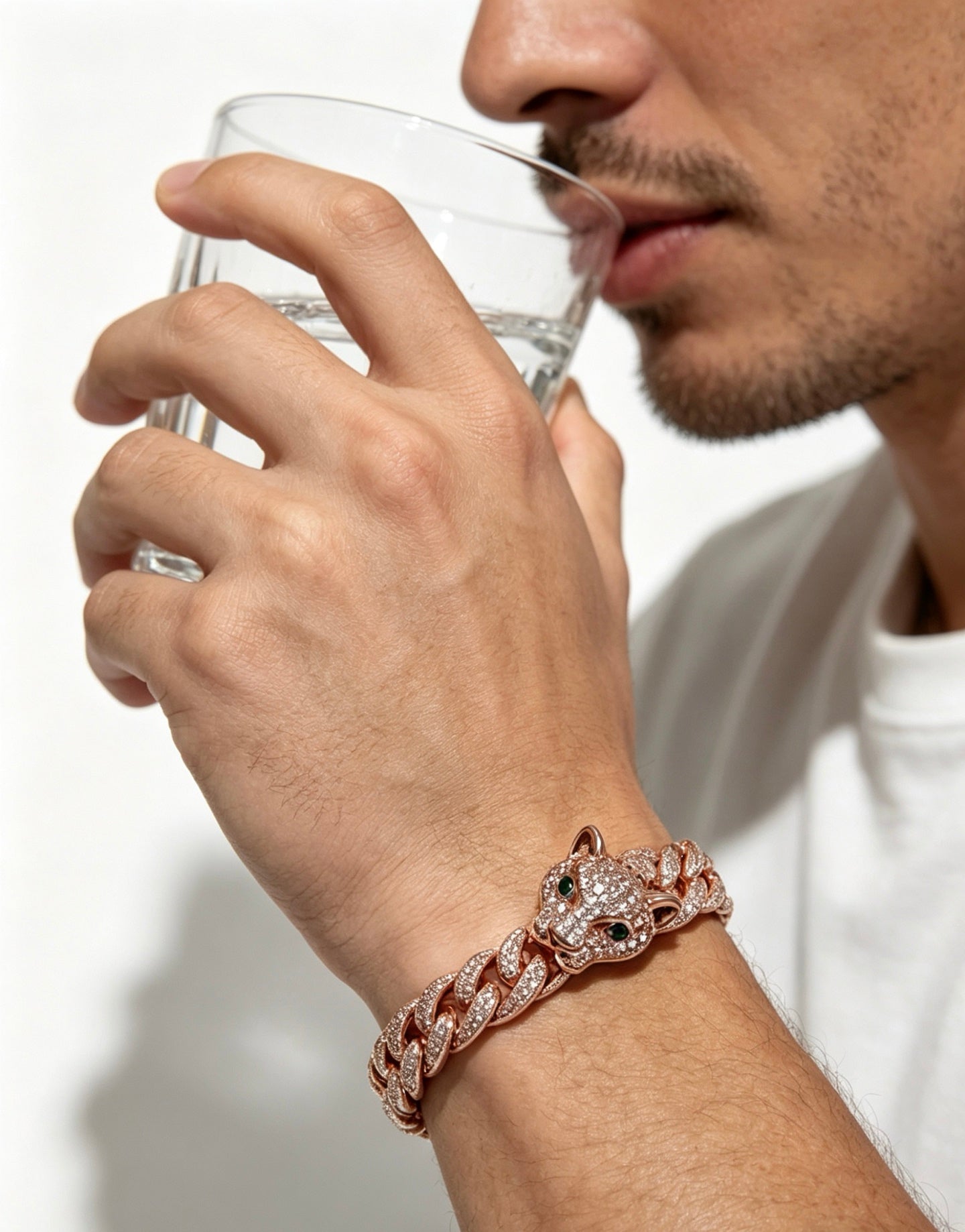 Sculptural Statement Bracelet in Gold-Tone – Design 125 close-up detail