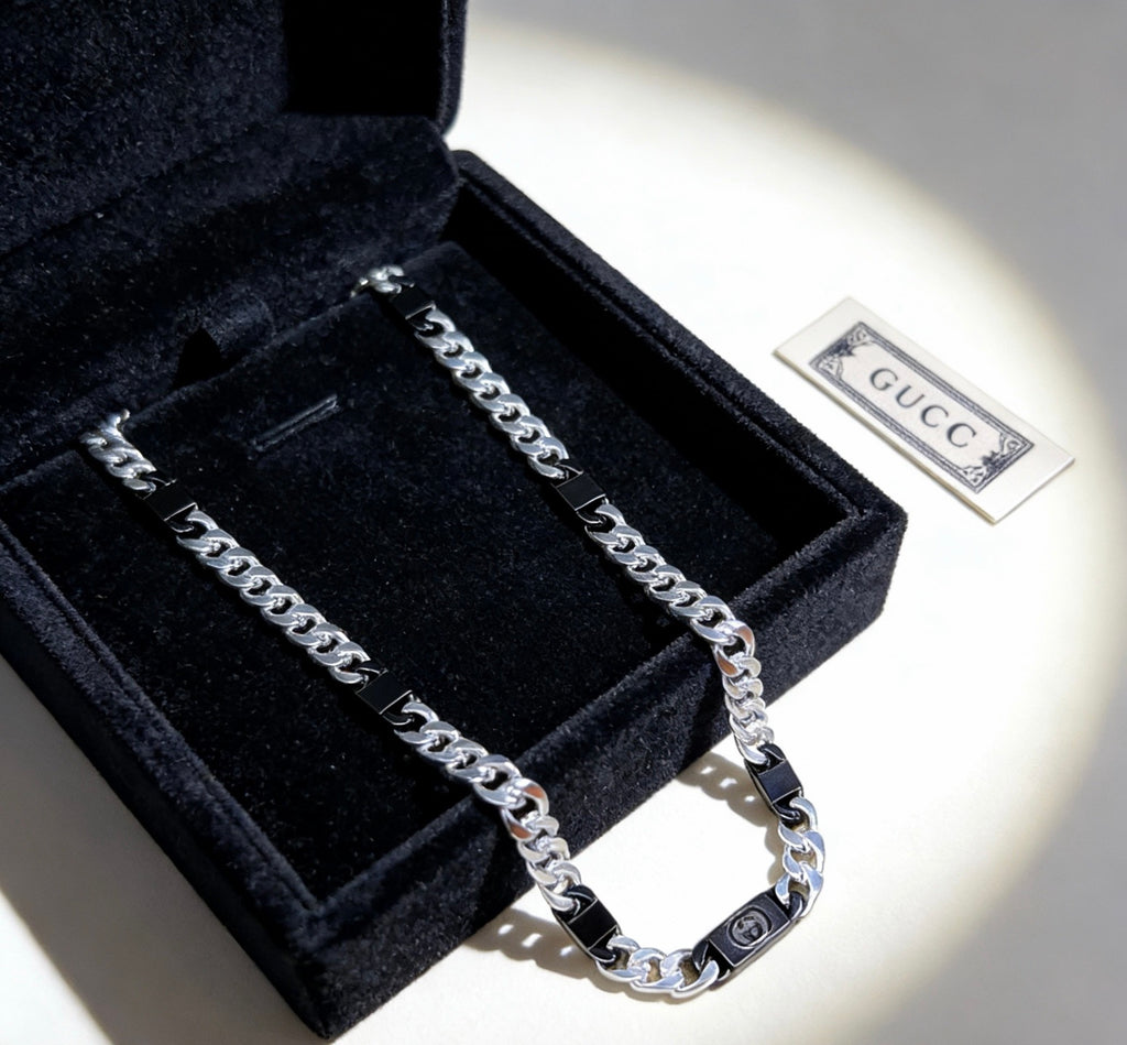 Double-G Emblem Pendant Necklace in Polished Metal-Tone – Design 185 close-up detail