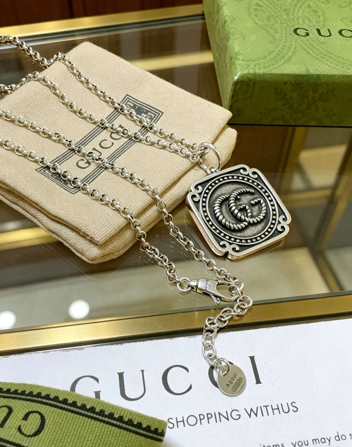 Double-G Emblem Pendant Necklace in Silver-Tone – Vintage Detail – Design 049 close-up detail