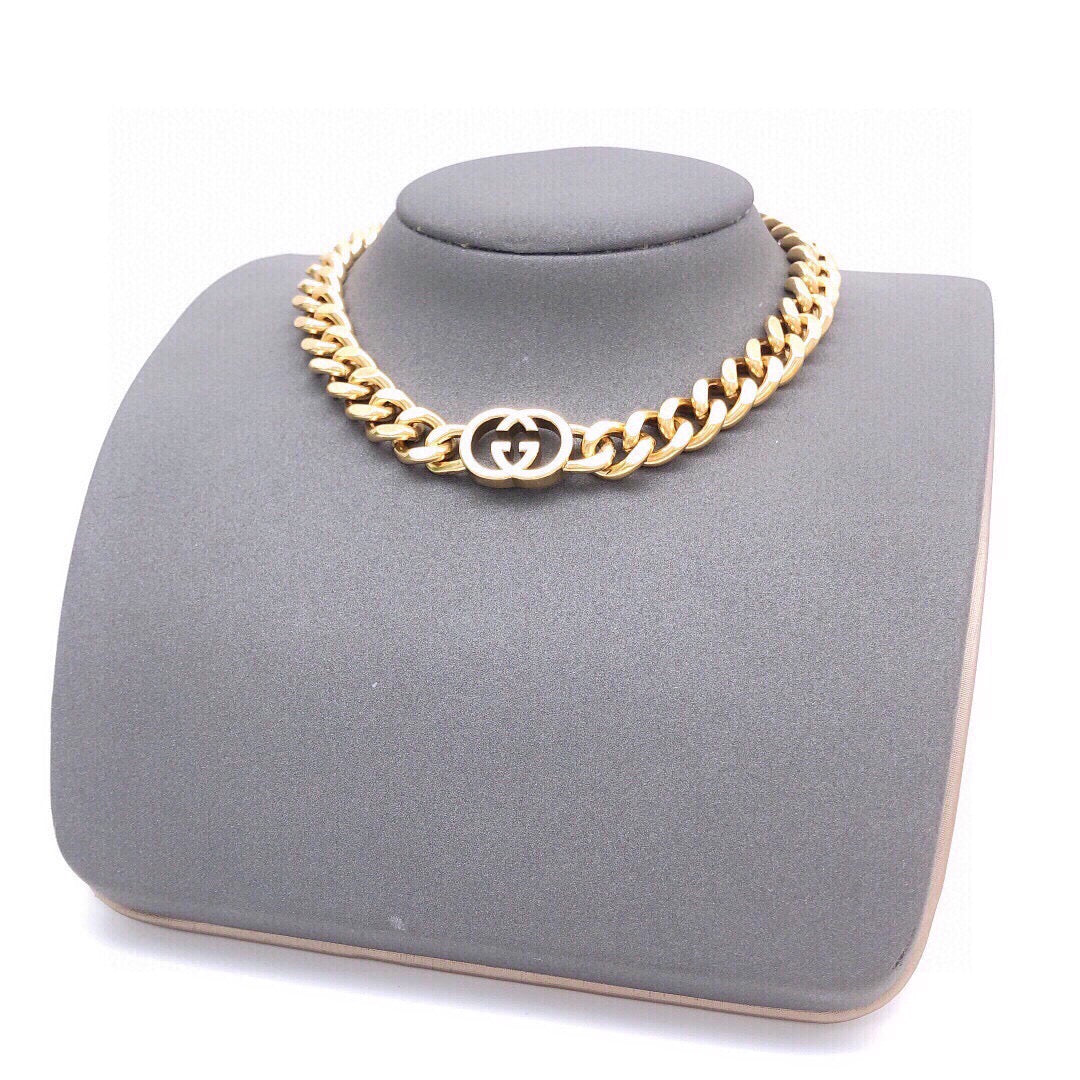 Double-G Emblem Pendant Necklace in Polished Metal-Tone – Design 089 main product view