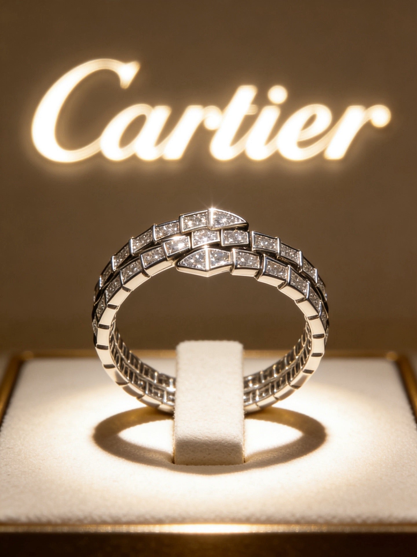 Sculptural Statement Bracelet in Gold-Tone – Design 148 close-up detail