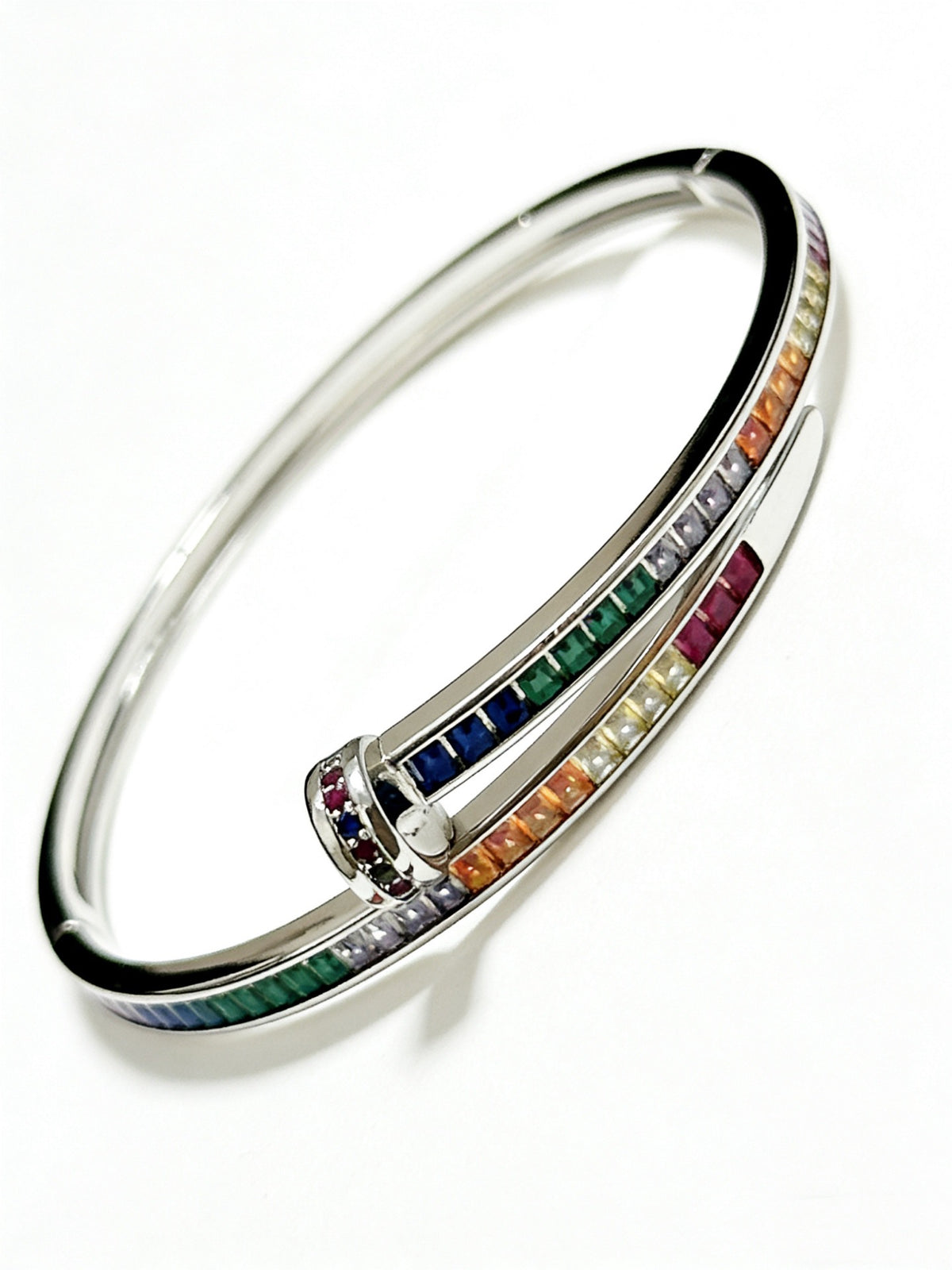 Sculptural Statement Bracelet in Gold-Tone – Design 145 detail view