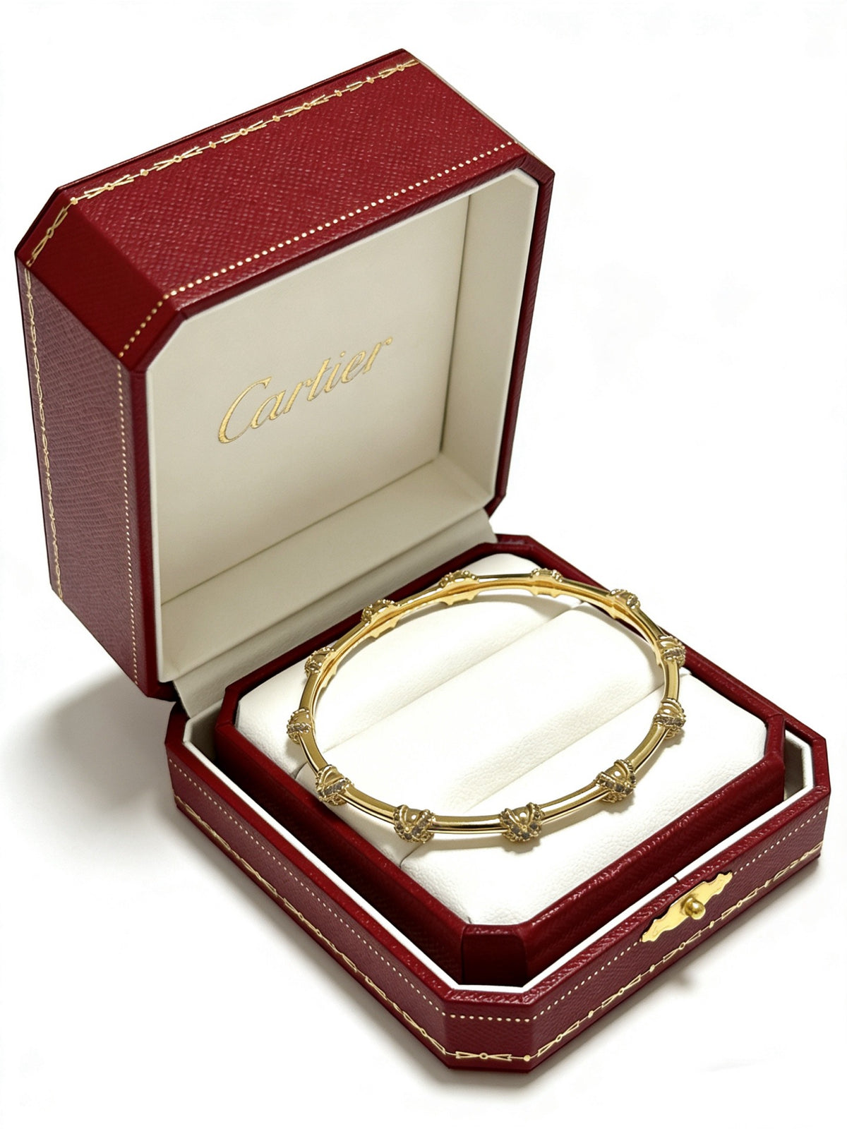 Sculptural Statement Bracelet in Gold-Tone – Design 142 detail view