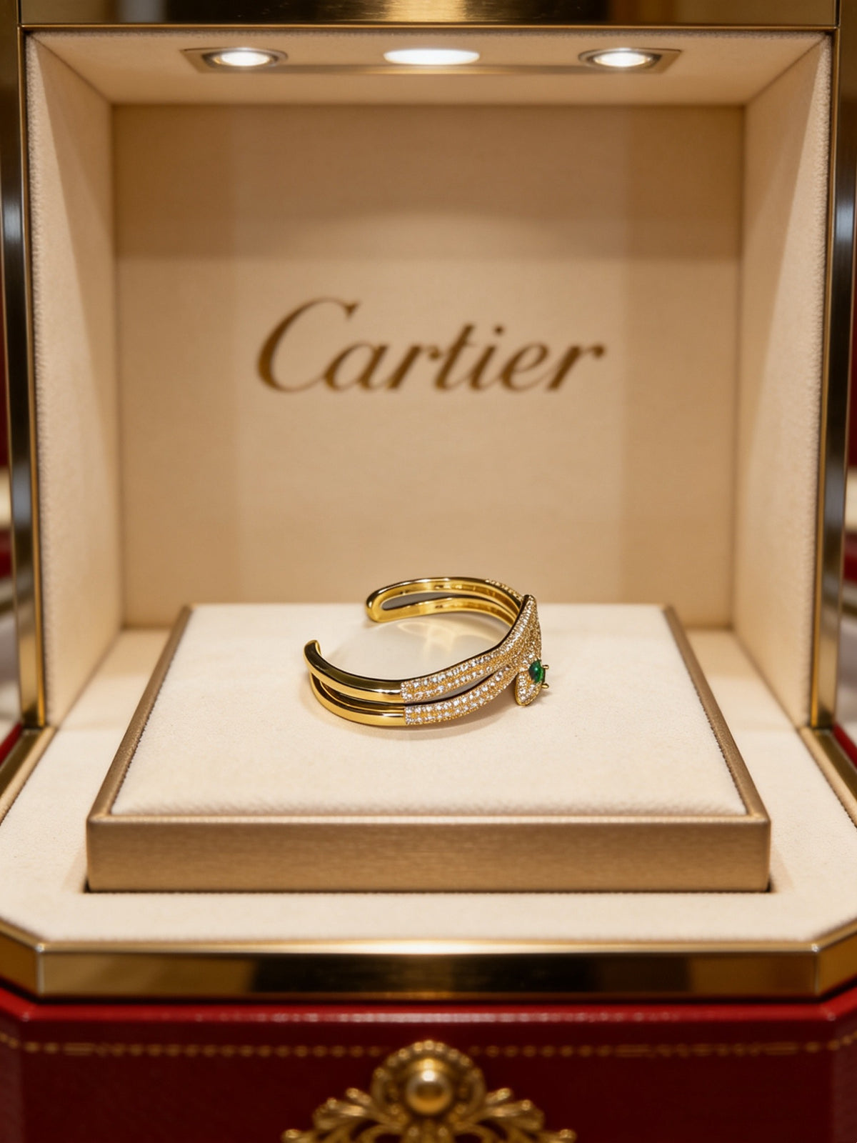 Sculptural Statement Bracelet in Gold-Tone – Design 138 detail view