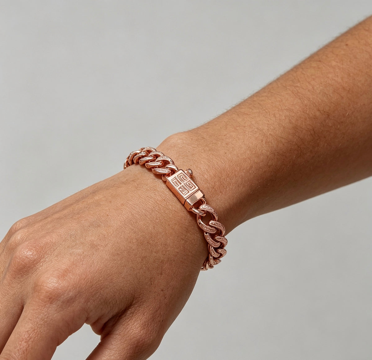 4G Emblem Emblem Bracelet – Design 12 side detail