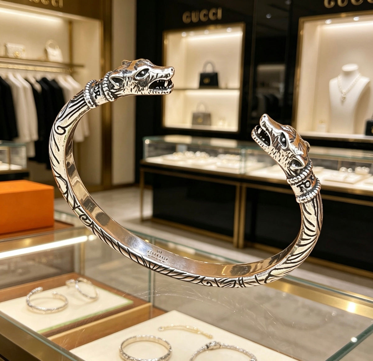 Double-G Emblem Bangle in Polished Metal-Tone – Design 030 side detail