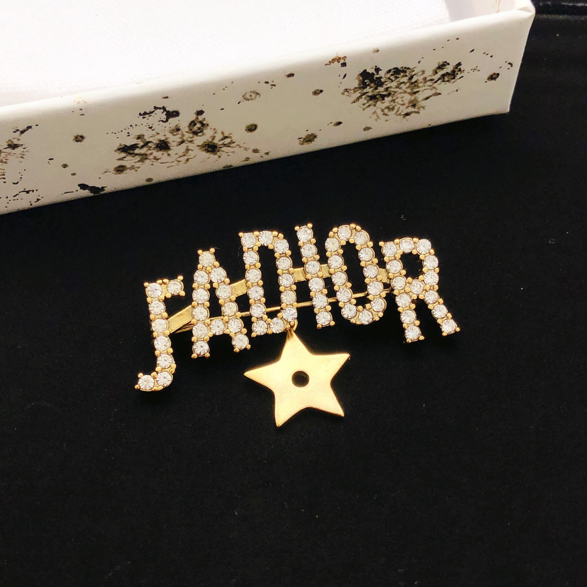 Star Motif Brooch Pin in Polished Metal-Tone – Design 004 side detail