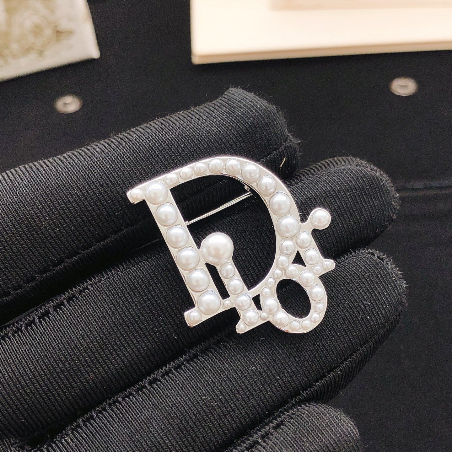 Sculptural Brooch Pin in Polished Metal-Tone – Design 016 main product view