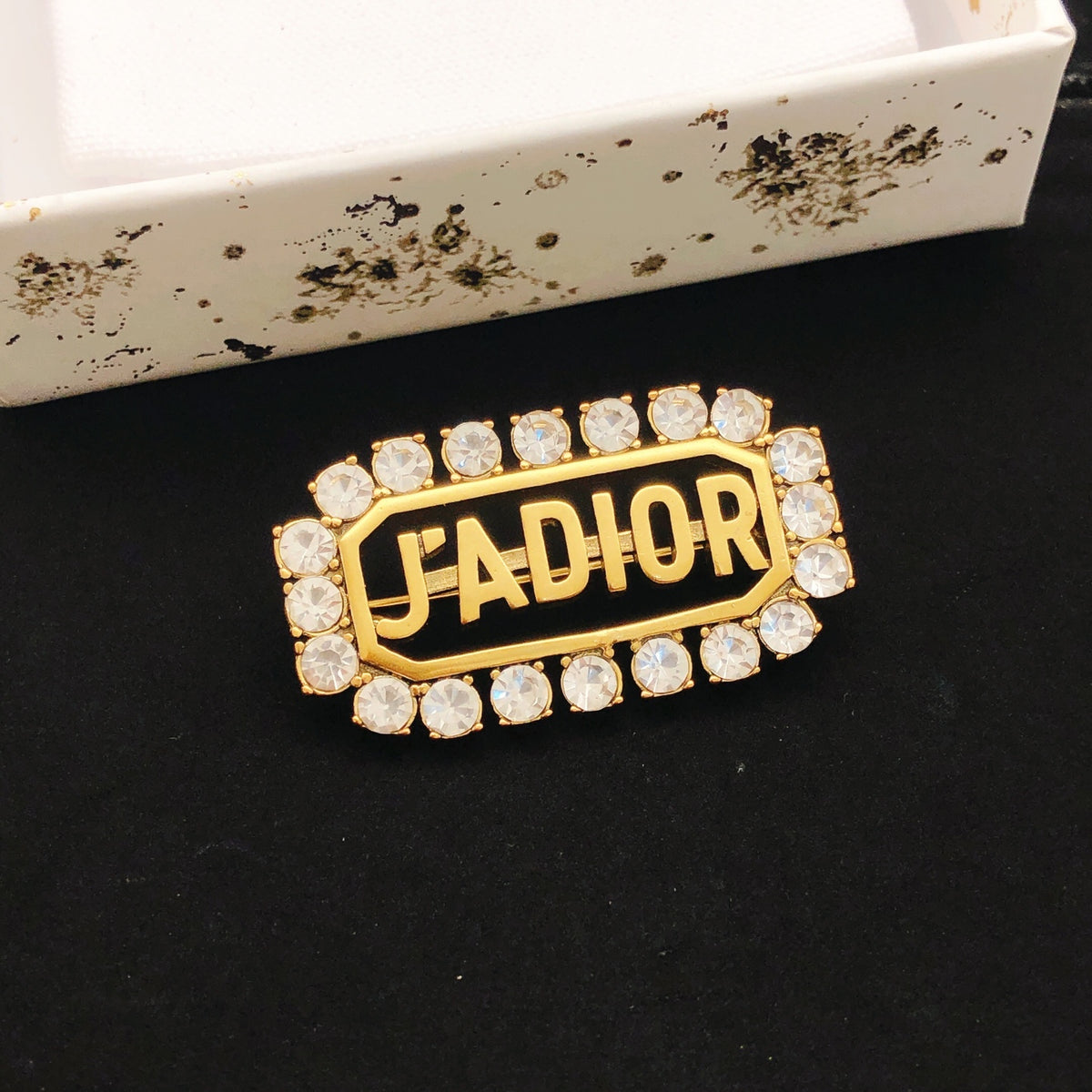 Sculptural Brooch Pin in Polished Metal-Tone with Crystal-Style Accents – Design 005 detail view