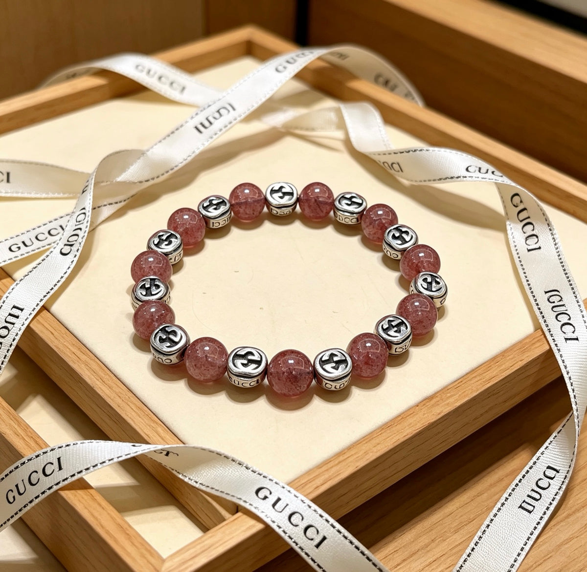 Double-G Emblem Beaded Bracelet in Polished Metal-Tone – Agate Detail – Design 024 main product view