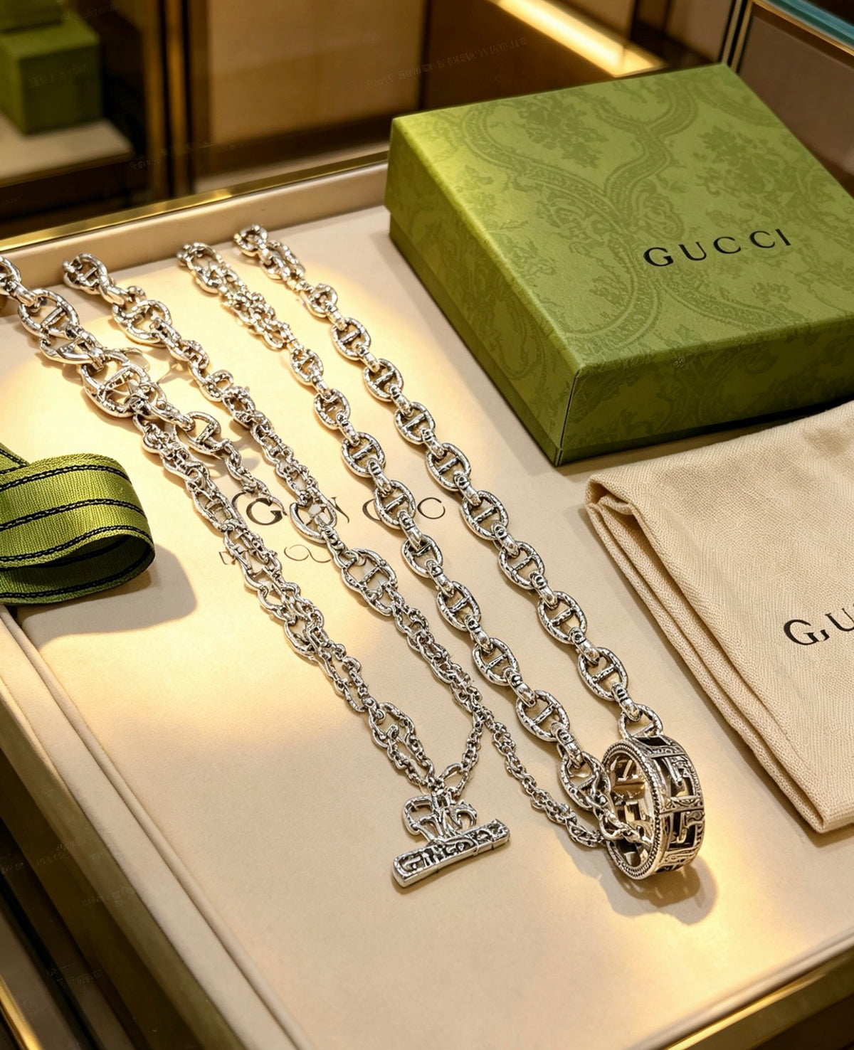Double-G Emblem Pendant Necklace in Polished Metal-Tone – Vintage Detail – Design 021 close-up detail