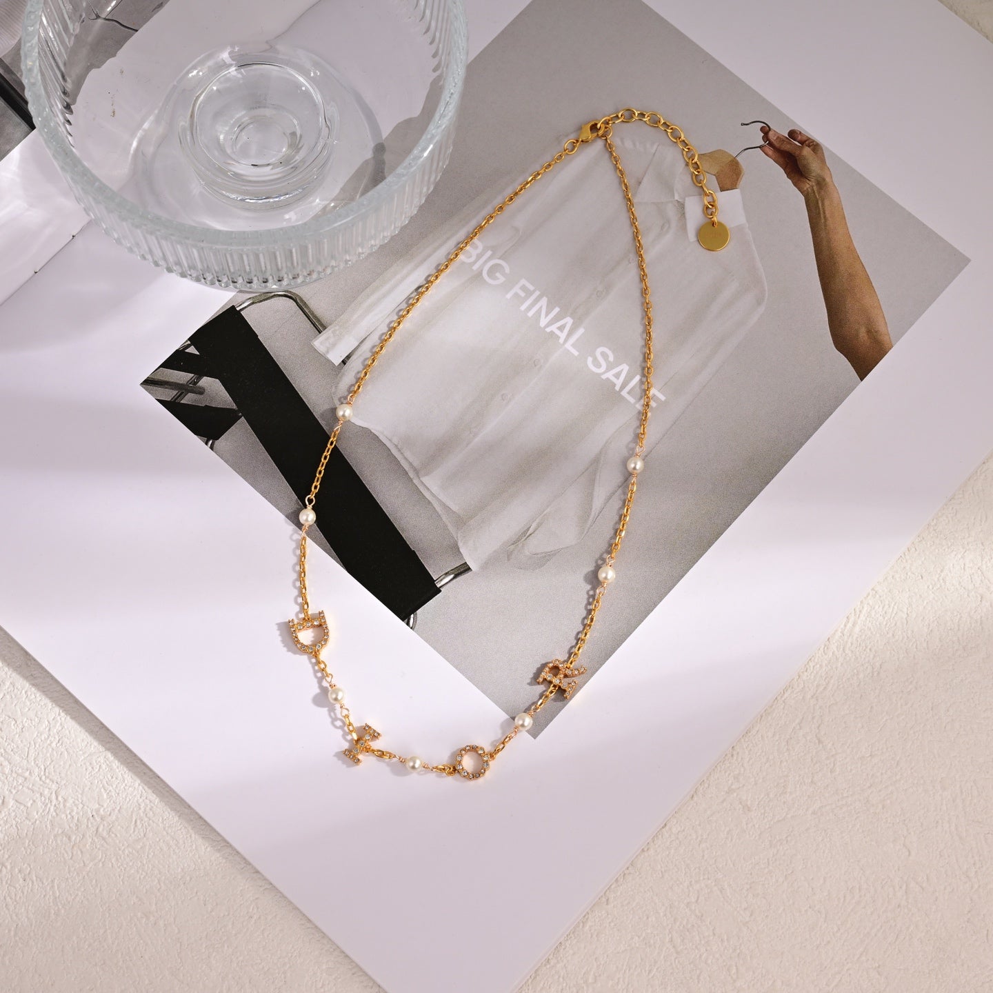 Graphic Letter Motif Pendant Necklace in Polished Metal-Tone – Design 025 detail view