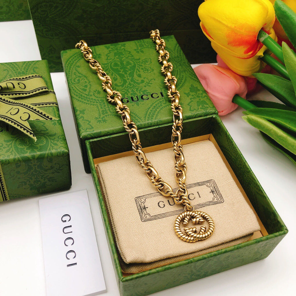 Floral Pendant Necklace in Polished Metal-Tone – Design 005 side detail