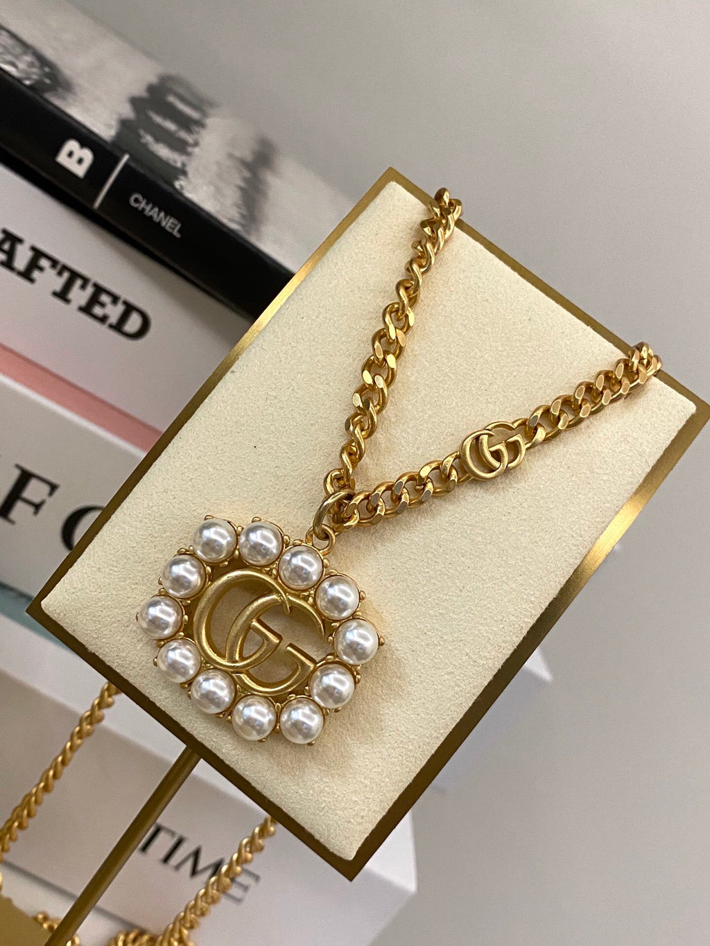 Geometric Emblem Bracelet in Polished Metal-Tone – Design 037 detail view