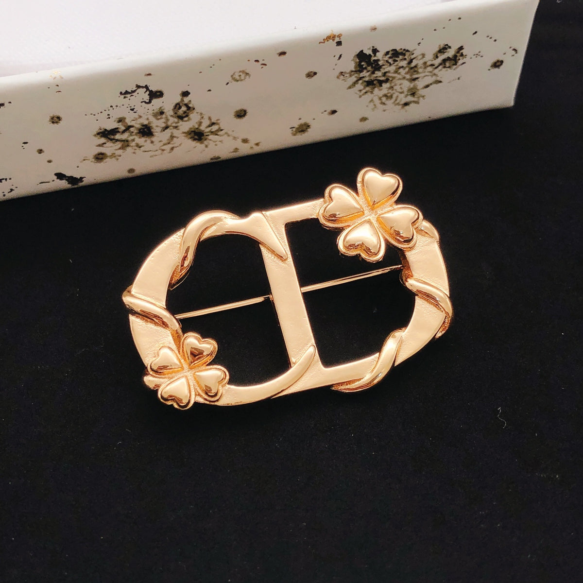 Sculptural Brooch Pin in Polished Metal-Tone – Design 010 front view