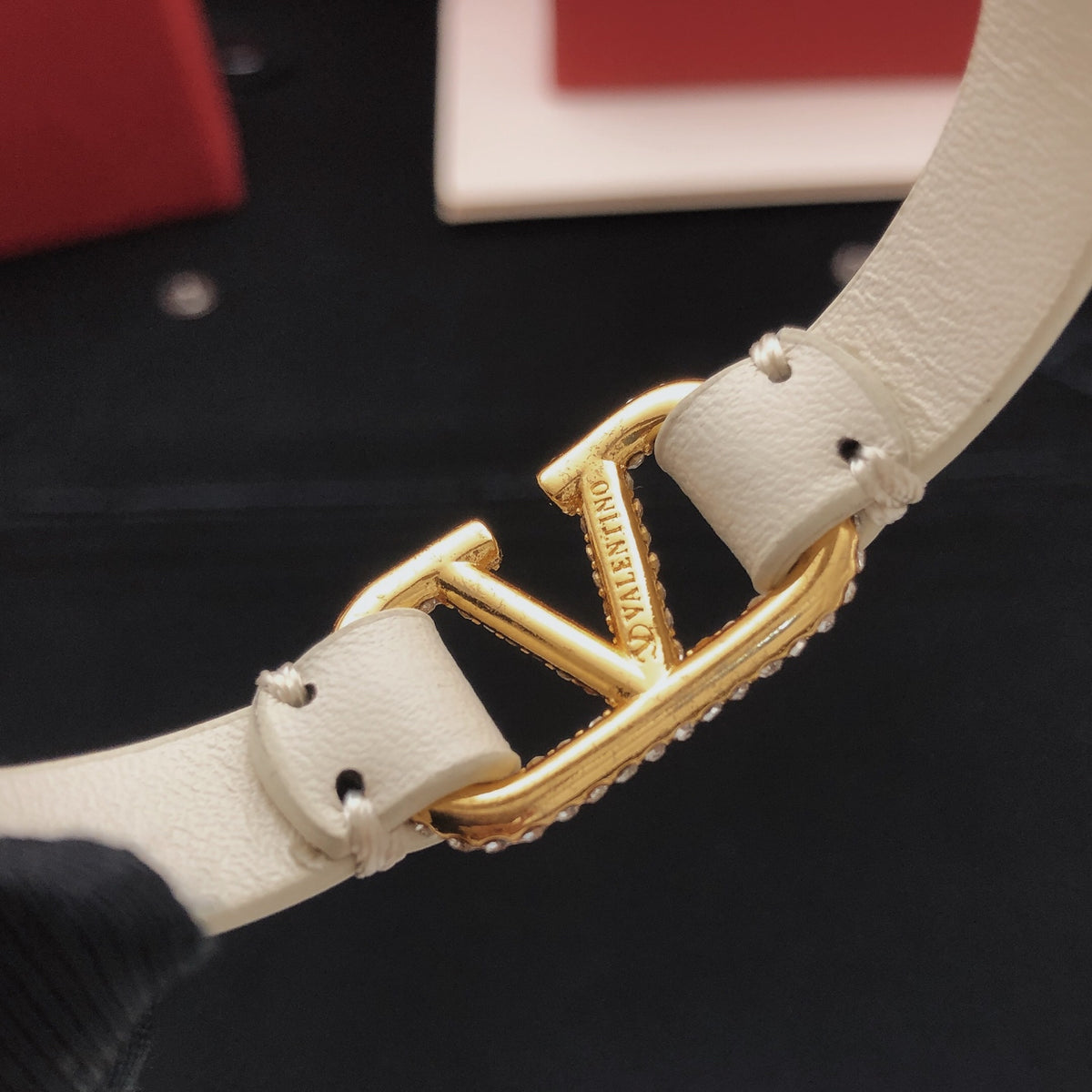 Signature Emblem Bracelet in Gold-Tone – White side detail