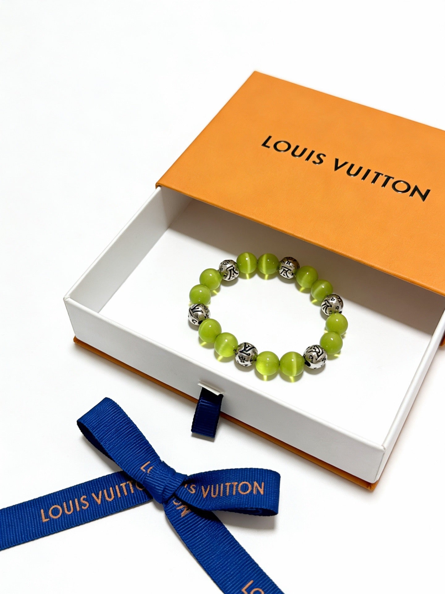 Geometric Emblem Bracelet in Silver-Tone – Design 026 front product view